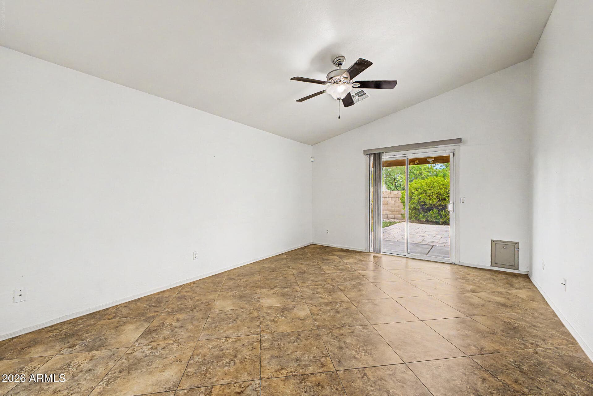 3902 E PINTO VALLEY Road, San Tan Valley, AZ 85143 — photo 7 of 18