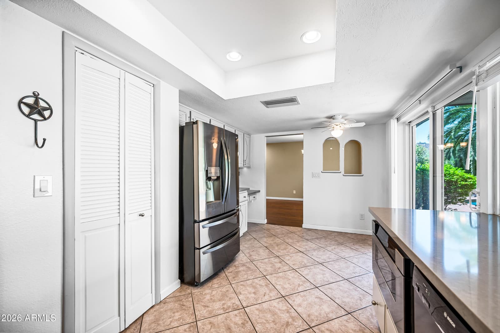 324 W WILLOW Avenue, Phoenix, AZ 85029 — photo 19 of 42