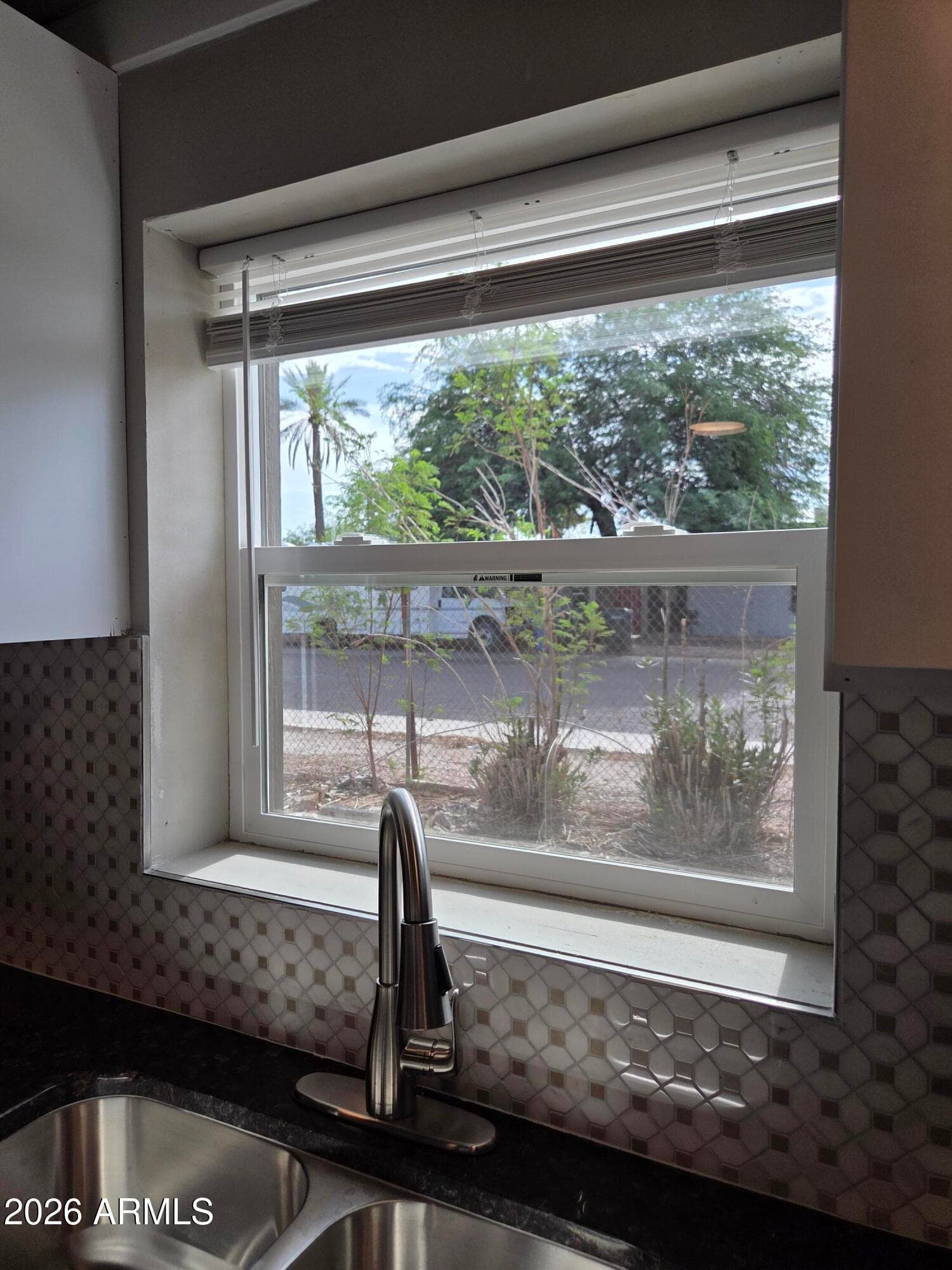 2148 W TONTO Street, Phoenix, AZ 85009 — photo 11 of 15