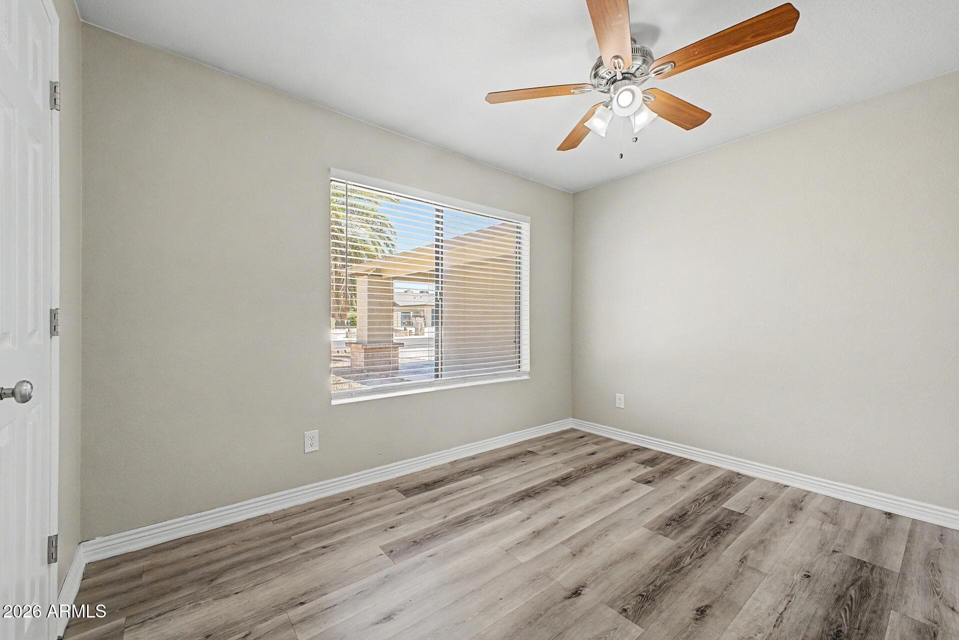 5607 W WINNWOOD Avenue, Glendale, AZ 85304 — photo 27 of 38