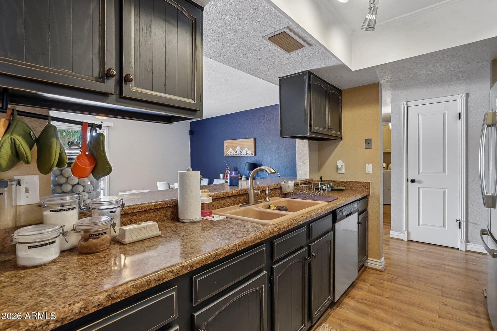 7259 E EDGEWOOD Avenue, Mesa, AZ 85208 — photo 8 of 28