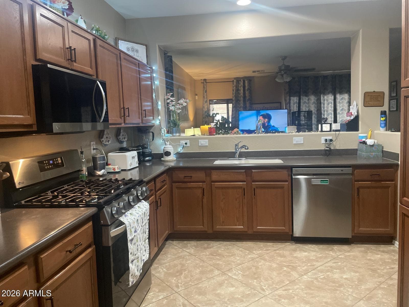 209 N 193RD Drive, Buckeye, AZ 85326 — photo 5 of 22