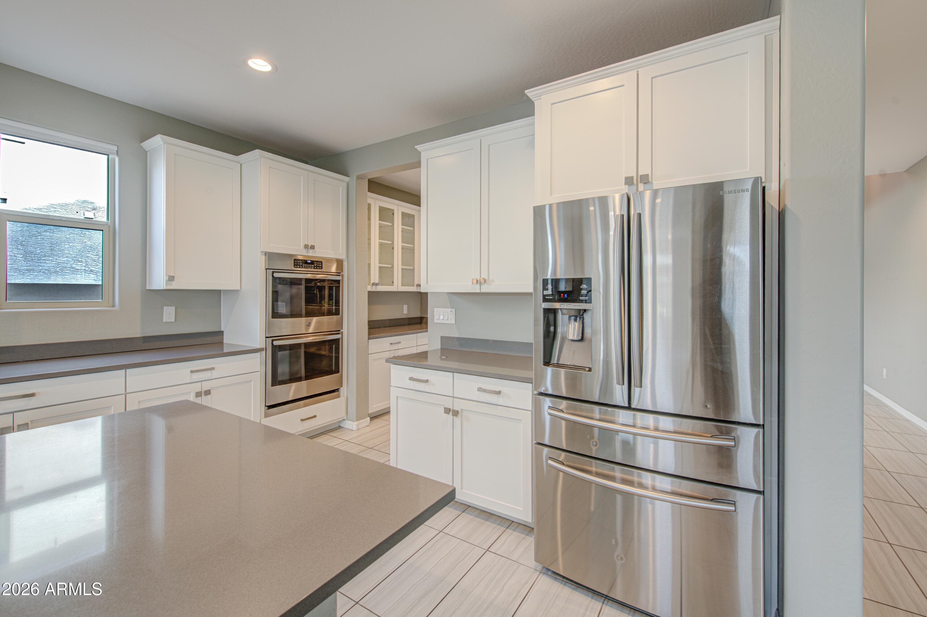 19040 W BECKER Lane, Surprise, AZ 85388 — photo 9 of 34