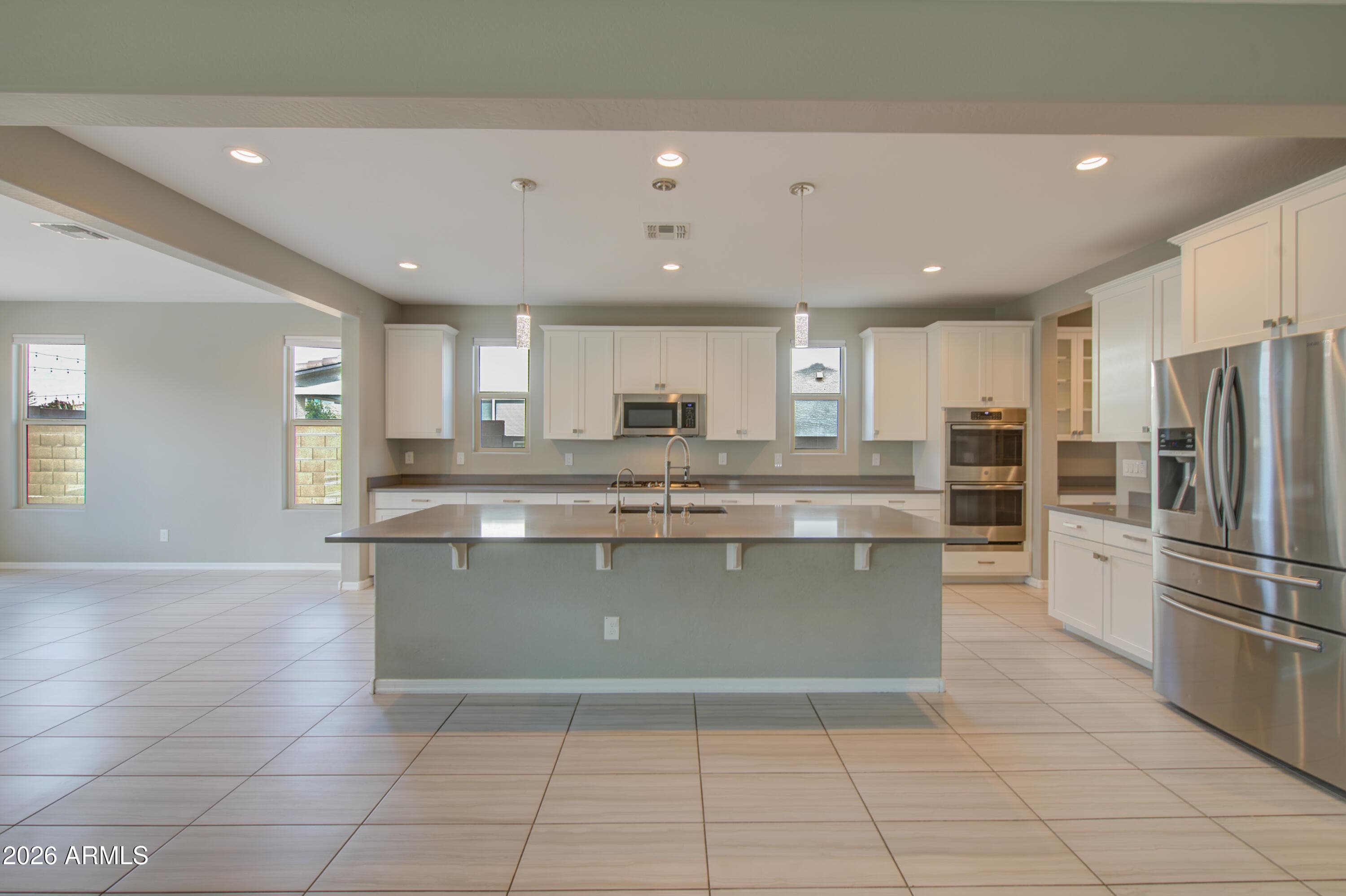 19040 W BECKER Lane, Surprise, AZ 85388 — photo 10 of 34