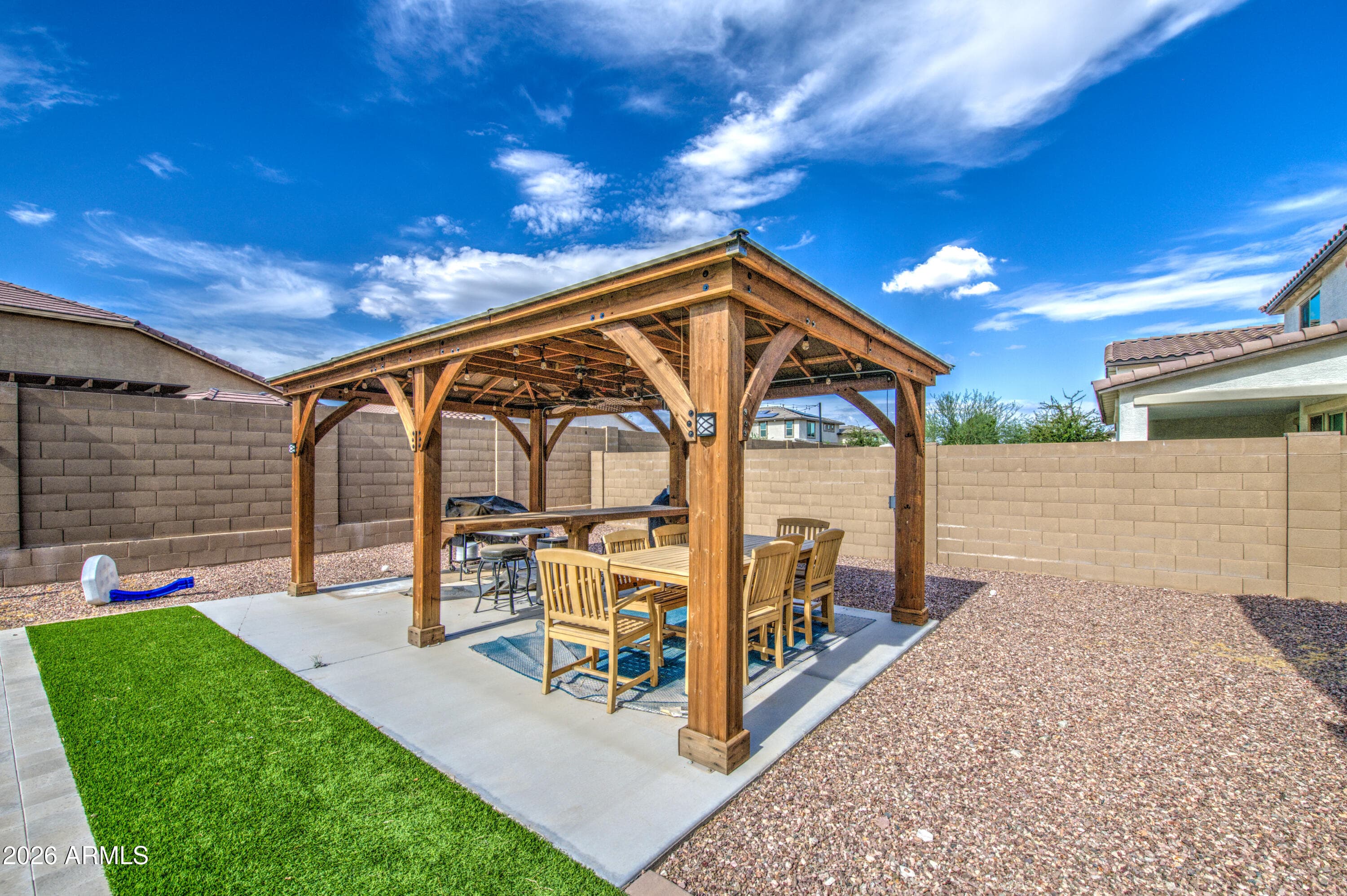 19040 W BECKER Lane, Surprise, AZ 85388 — photo 33 of 34