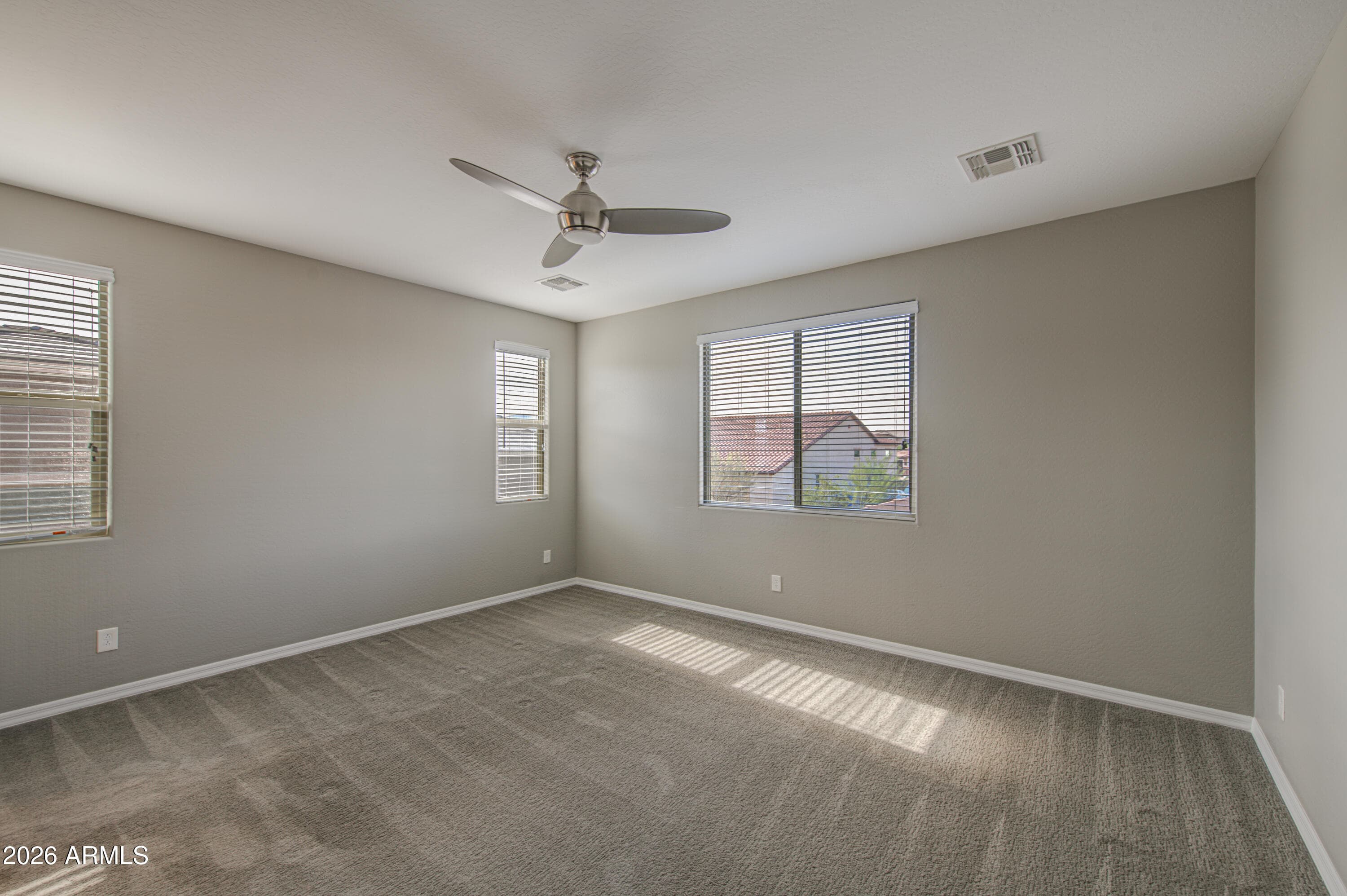 19040 W BECKER Lane, Surprise, AZ 85388 — photo 16 of 34