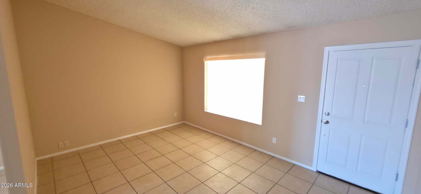 7540 W TURNEY Avenue, Phoenix, AZ 85033 — photo 5 of 47