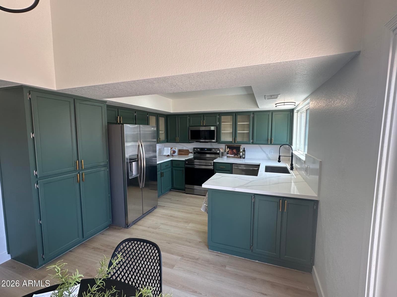 9947 E FORTUNA Avenue, Gold Canyon, AZ 85118 — photo 9 of 36