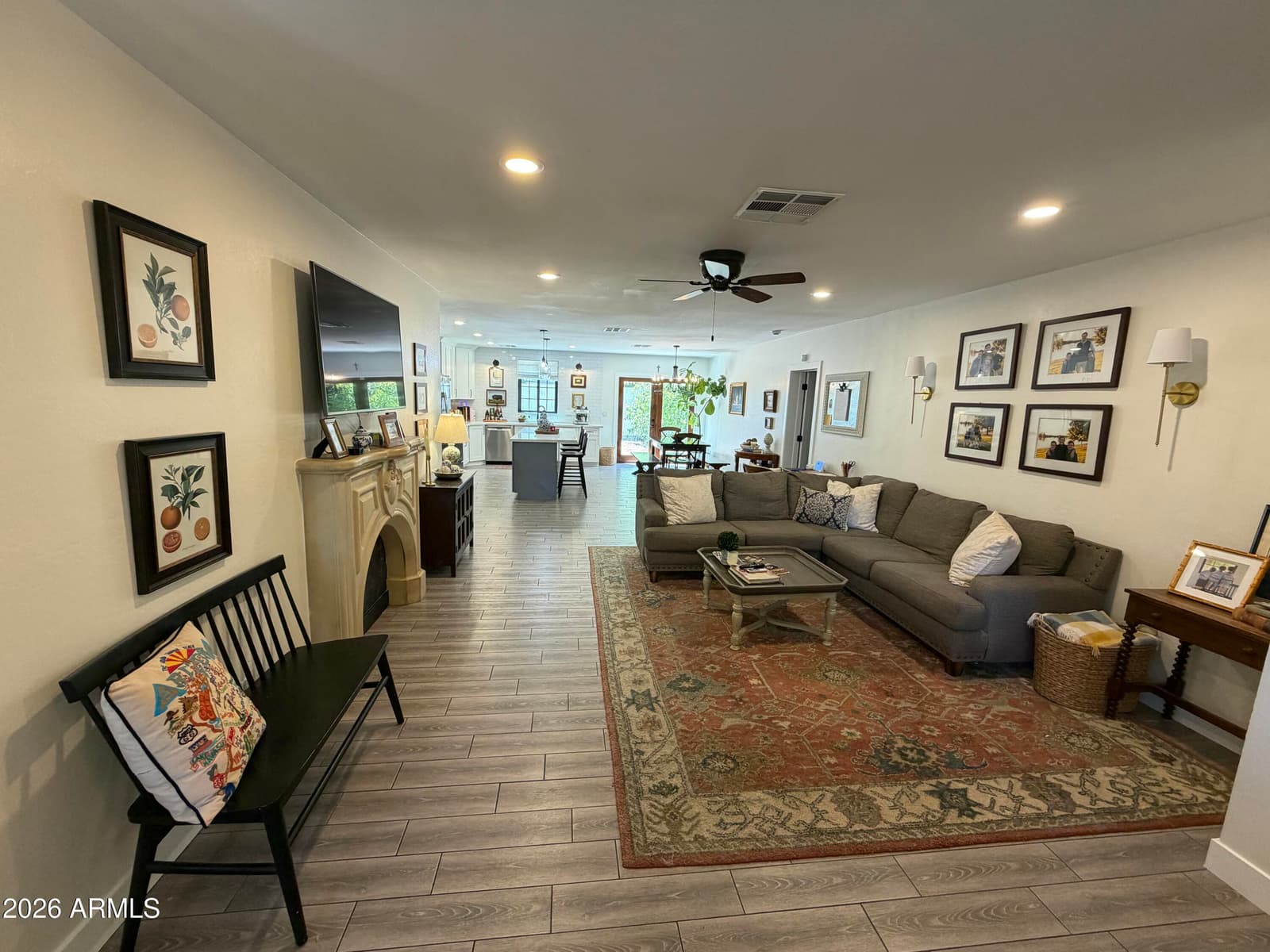 3501 E PICCADILLY Road, Phoenix, AZ 85018 — photo 3 of 13