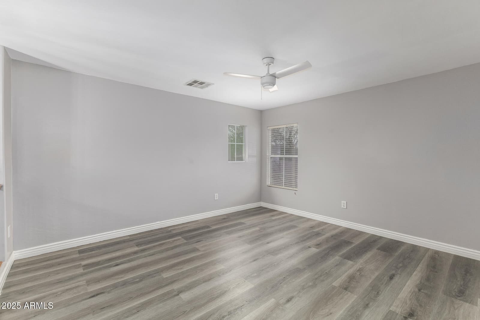 3006 W FERRUCCIO Place, Phoenix, AZ 85086 — photo 25 of 29