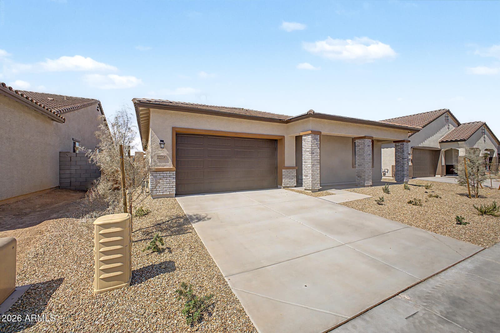 22204 W BLACKHAWK Drive, Surprise, AZ 85387 — photo 3 of 37
