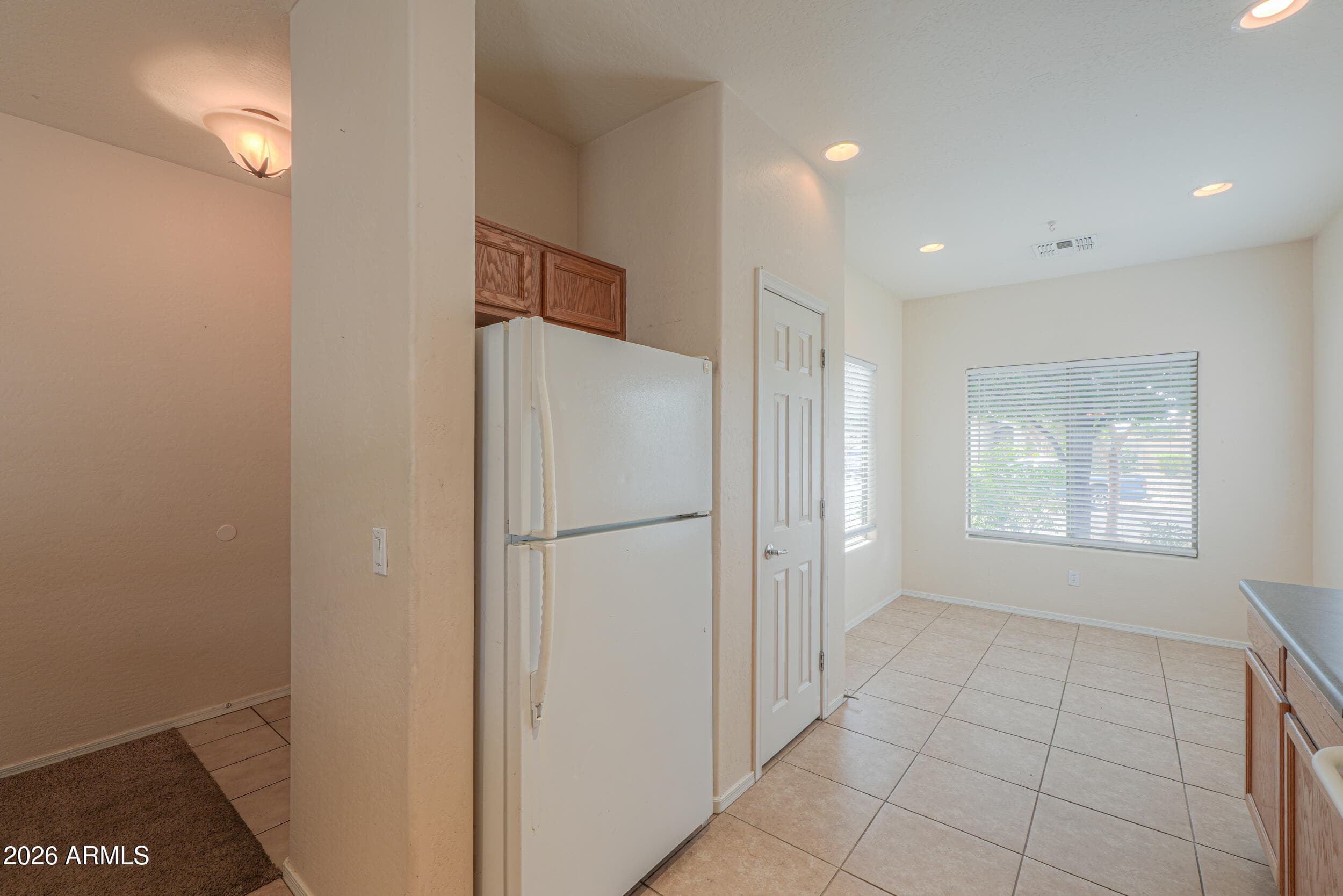 15165 N 138TH Lane, Surprise, AZ 85379 — photo 10 of 34