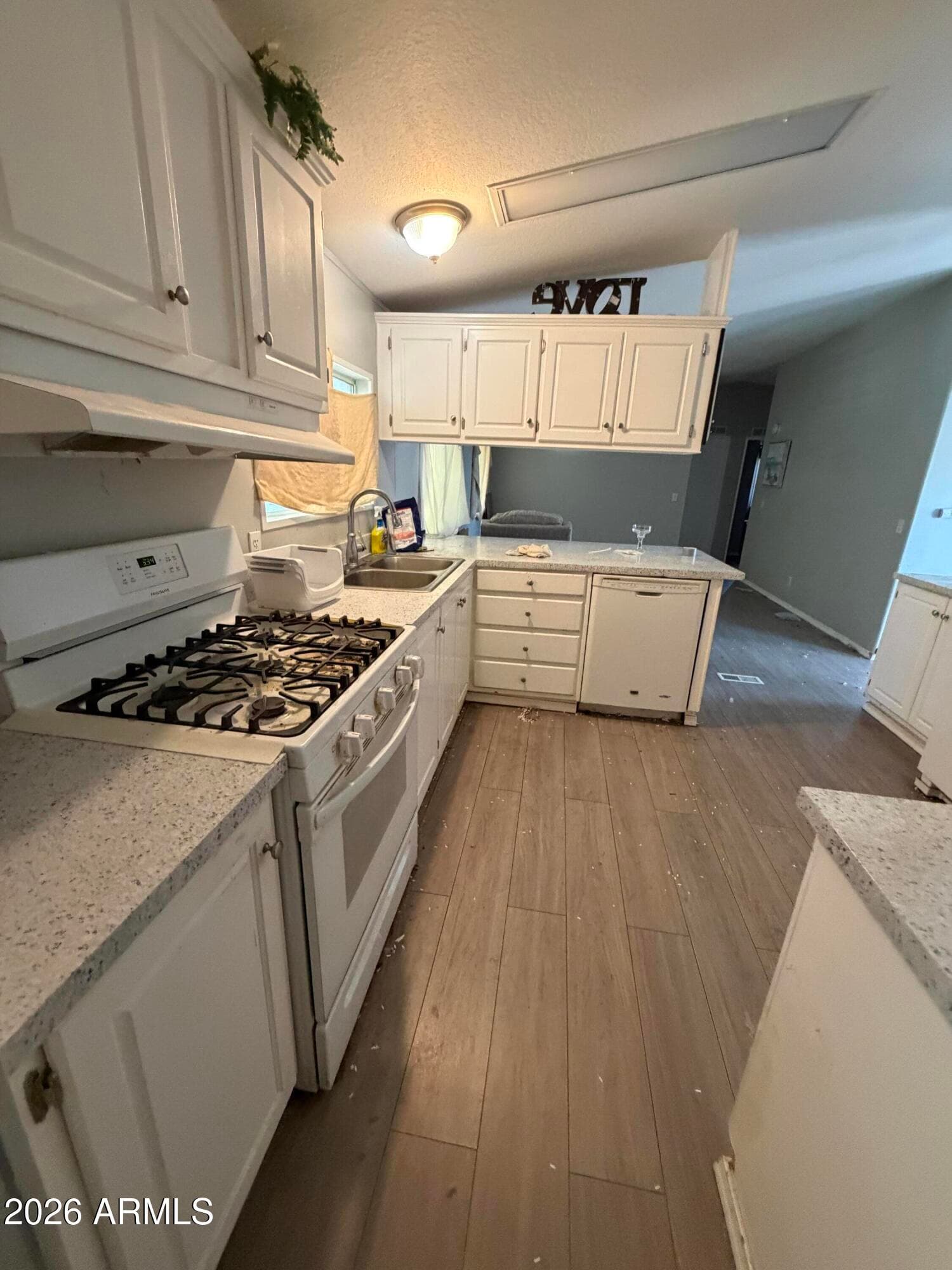 11411 N 91st Avenue 226, Peoria, AZ 85345 — photo 10 of 21
