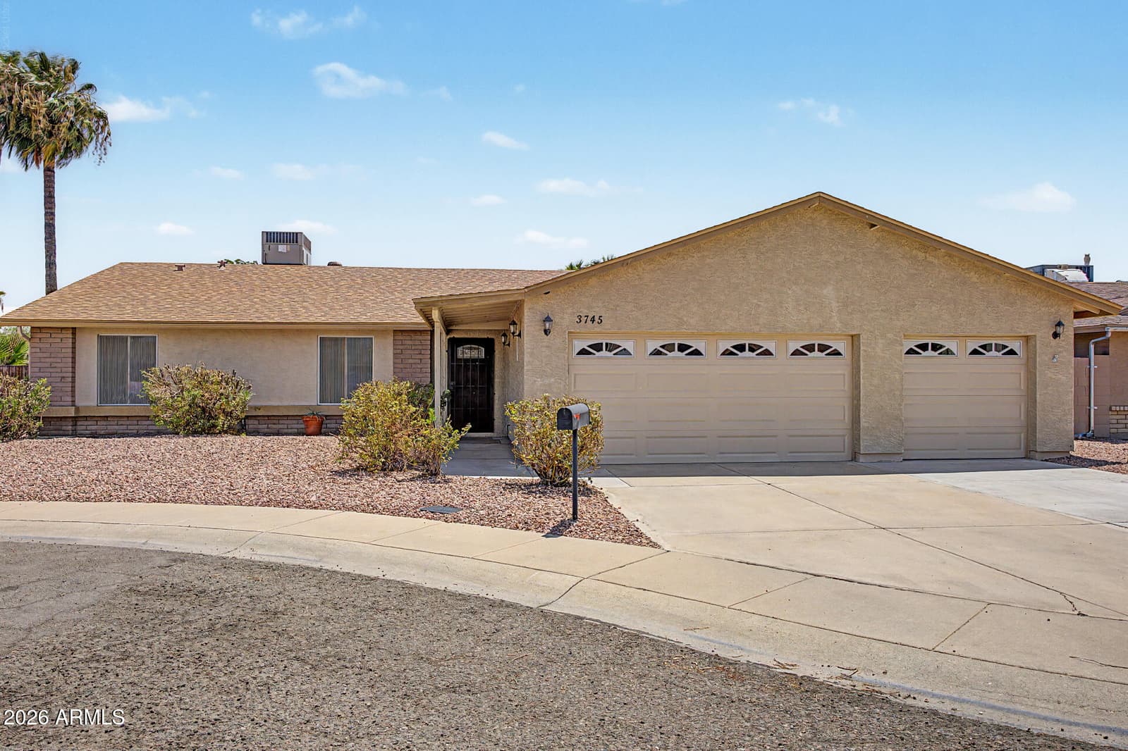 3745 W WILLOW Avenue, Phoenix, AZ 85029 — photo 1 of 32