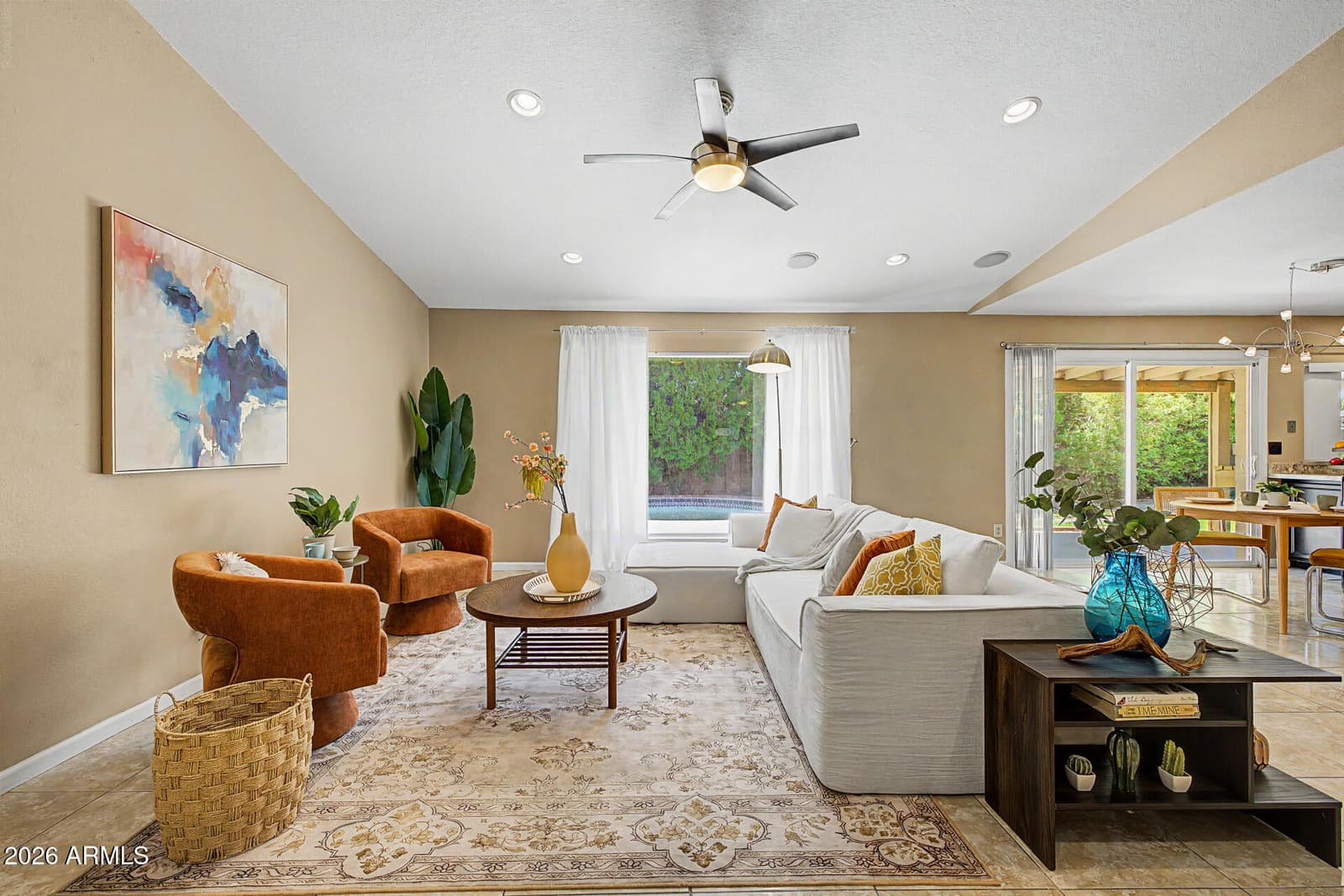 3745 W WILLOW Avenue, Phoenix, AZ 85029 — photo 3 of 32