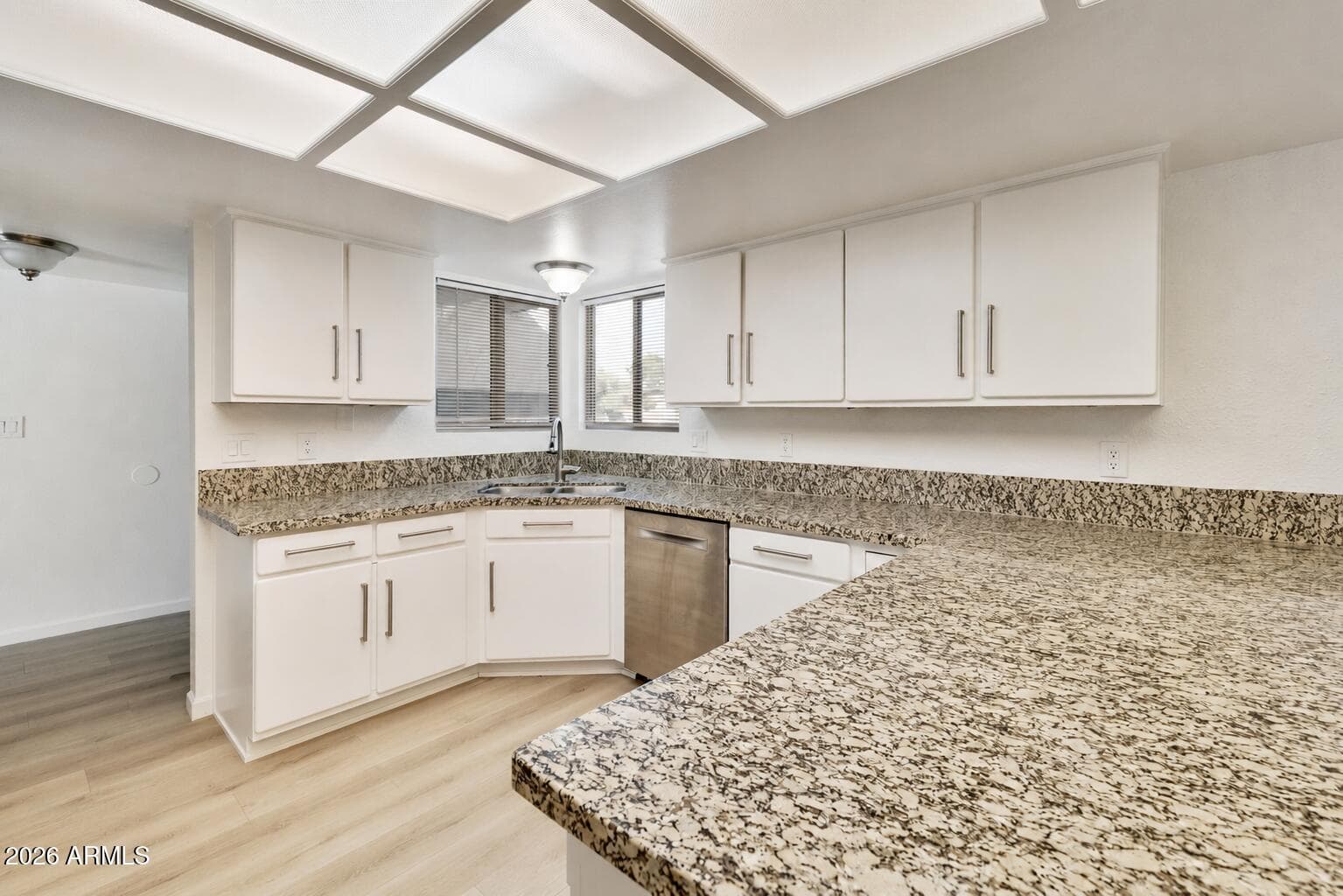 1921 E Gemini Drive, Tempe, AZ 85283 — photo 12 of 39
