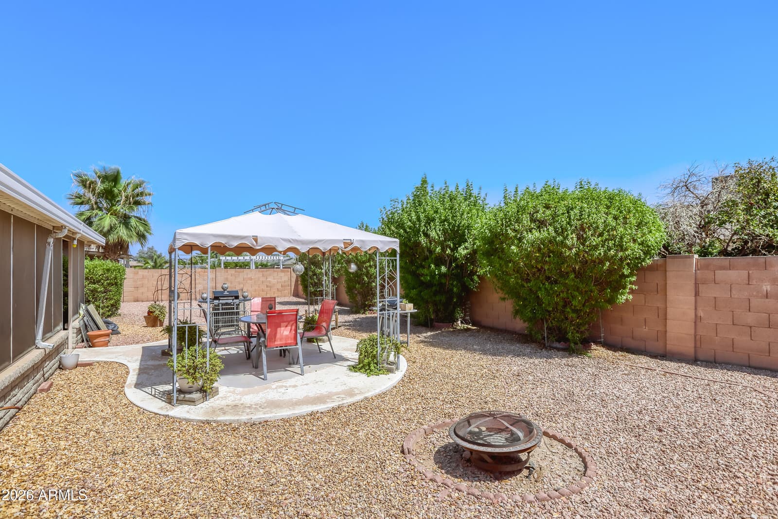 10505 W Echo Lane, Peoria, AZ 85345 — photo 12 of 28