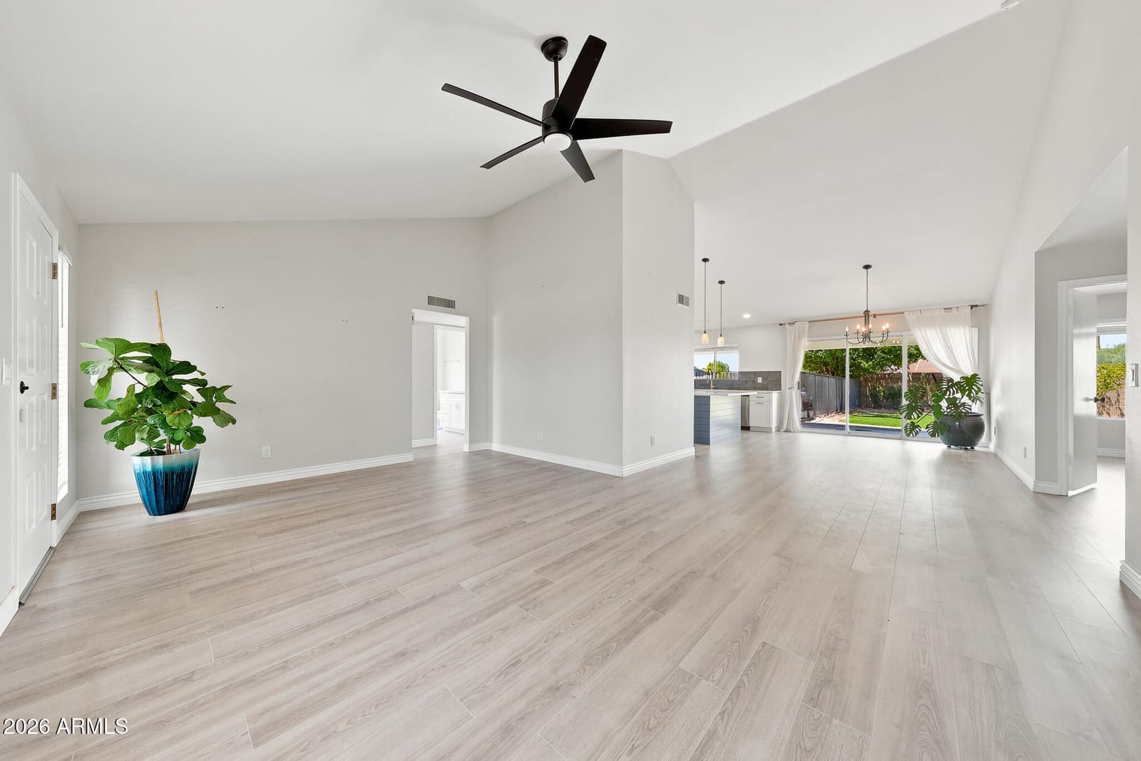 7144 S Juniper Street, Tempe, AZ 85283 — photo 11 of 36