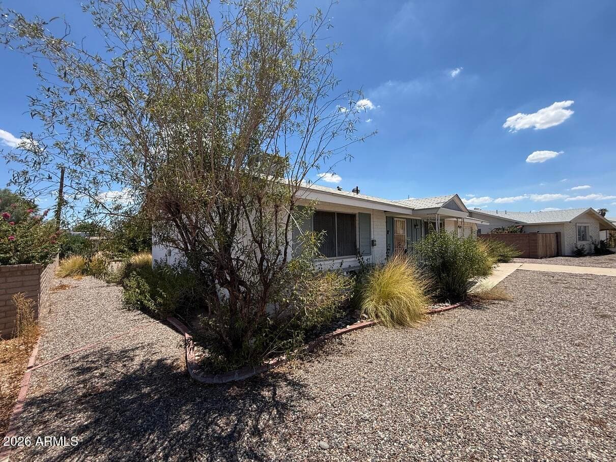 11007 W Florida Avenue, Sun City, AZ 85351 — photo 5 of 38