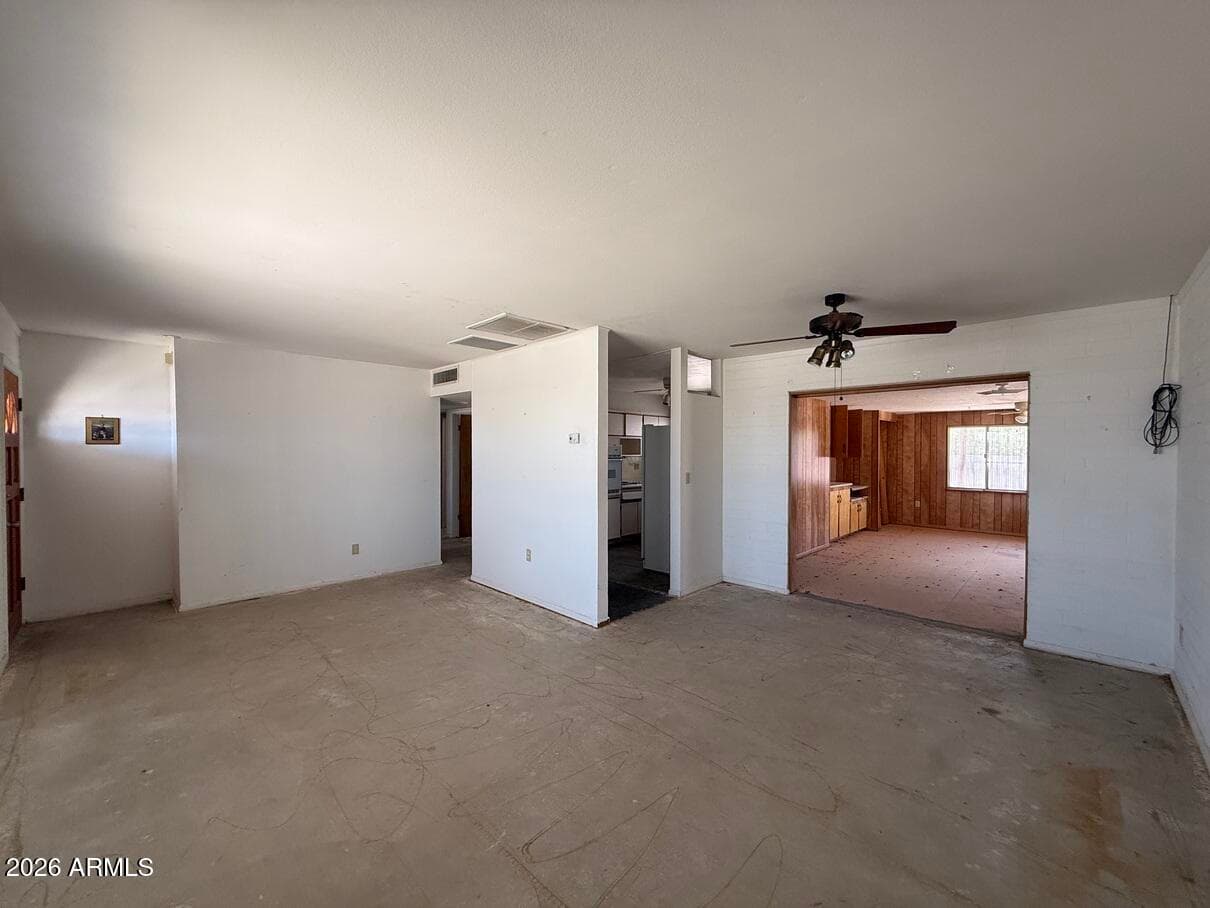 11007 W Florida Avenue, Sun City, AZ 85351 — photo 7 of 38