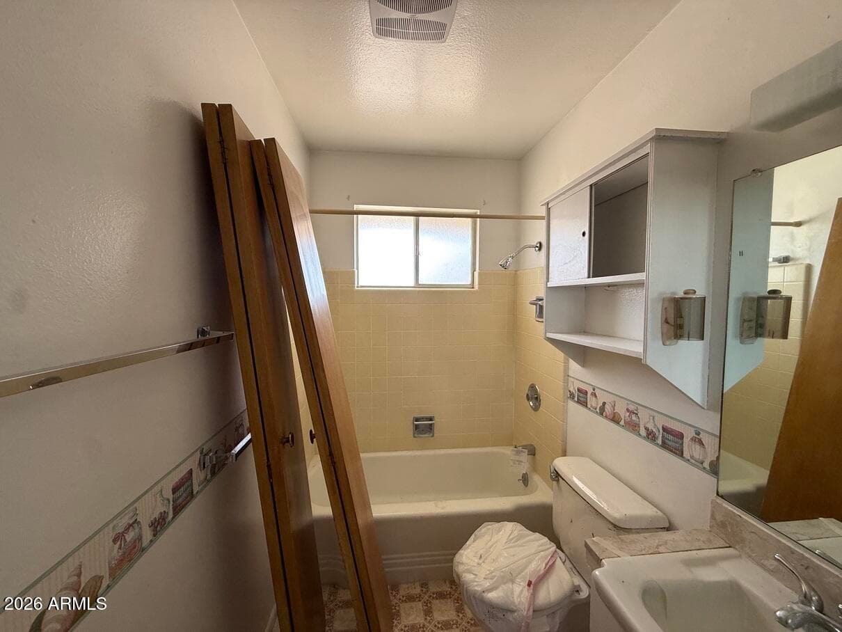 11007 W Florida Avenue, Sun City, AZ 85351 — photo 17 of 38