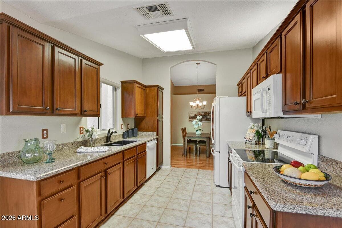 19426 N 84th Avenue, Peoria, AZ 85382 — photo 6 of 25