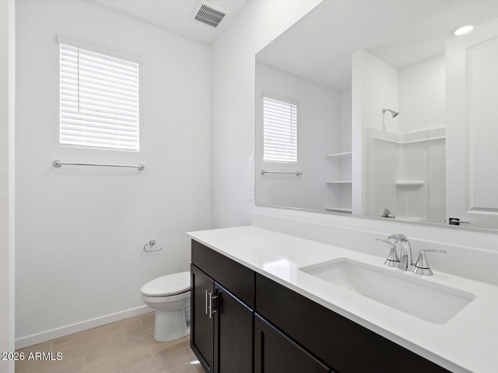 10820 W Jones Avenue, Tolleson, AZ 85353 — photo 10 of 21