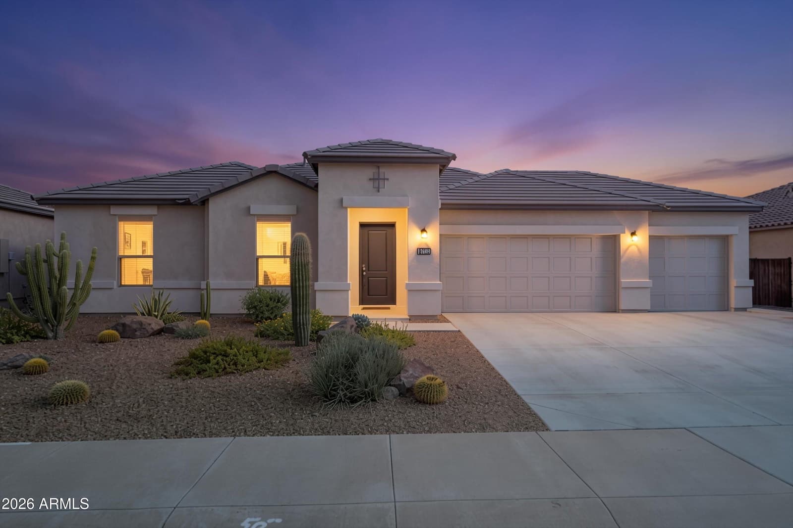 26009 N 137TH Lane, Peoria, AZ 85383