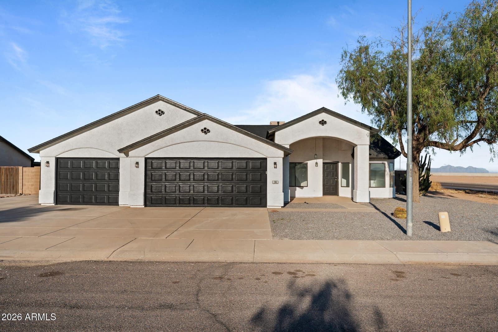 14 N KIMBERLY Drive, Casa Grande, AZ 85122