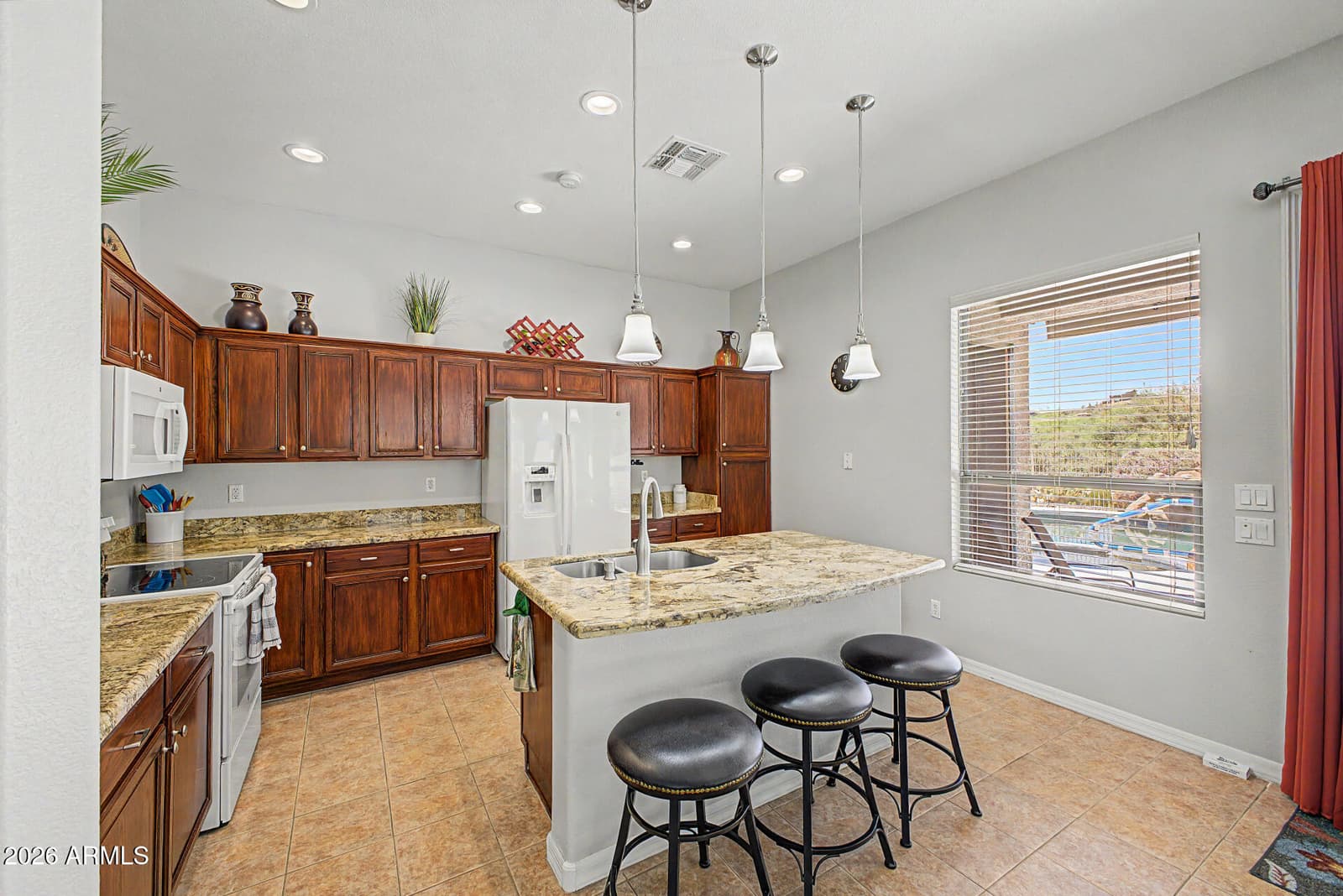 4334 S Strong Box Road, Gold Canyon, AZ 85118 — photo 15 of 41