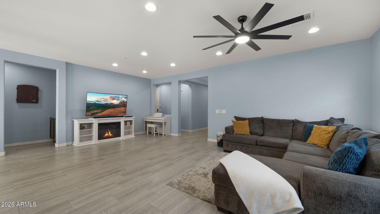 3393 E Penedes Drive, Gilbert, AZ 85298 — photo 5 of 32