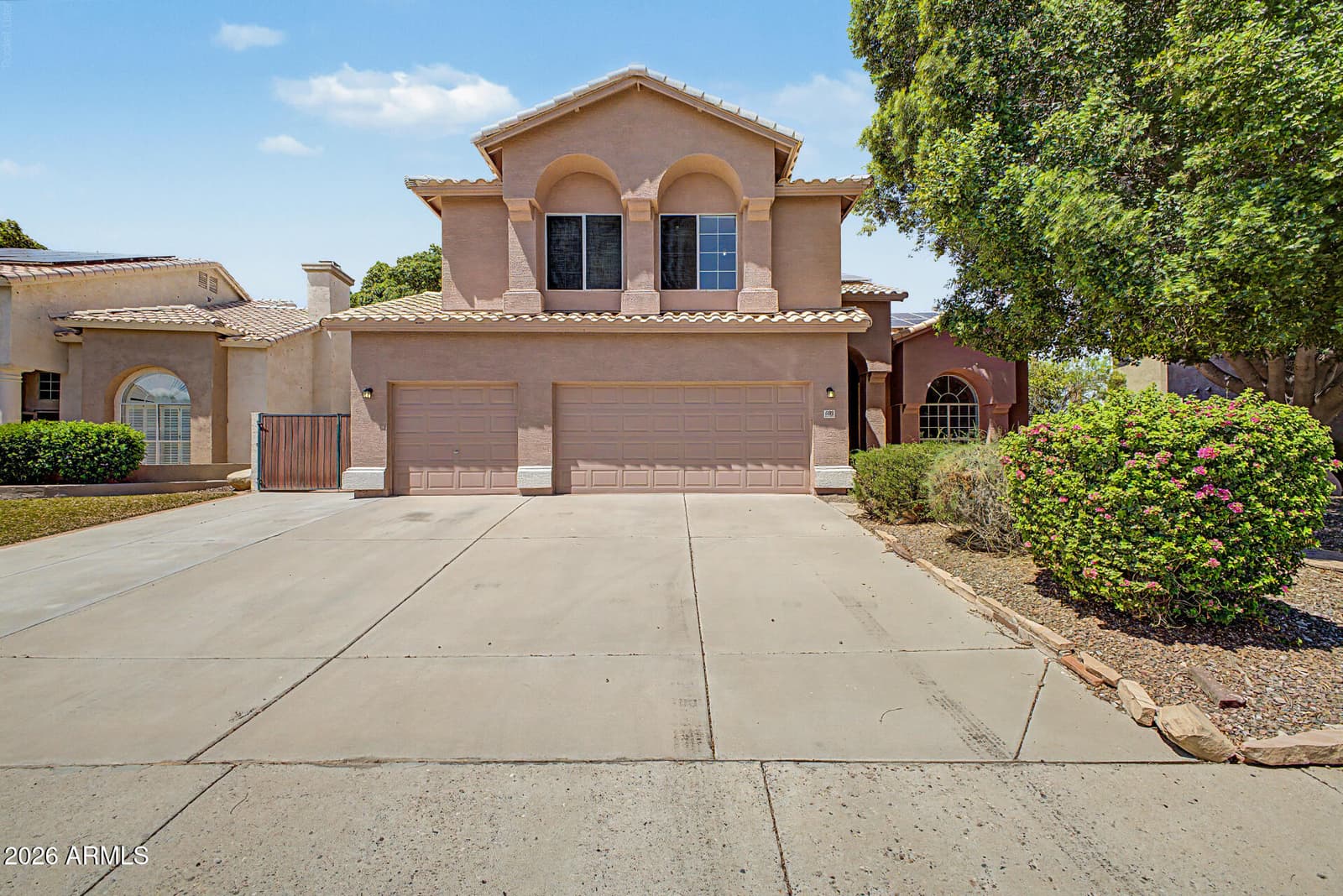 6288 W Rose Garden Lane, Glendale, AZ 85308 — photo 3 of 50