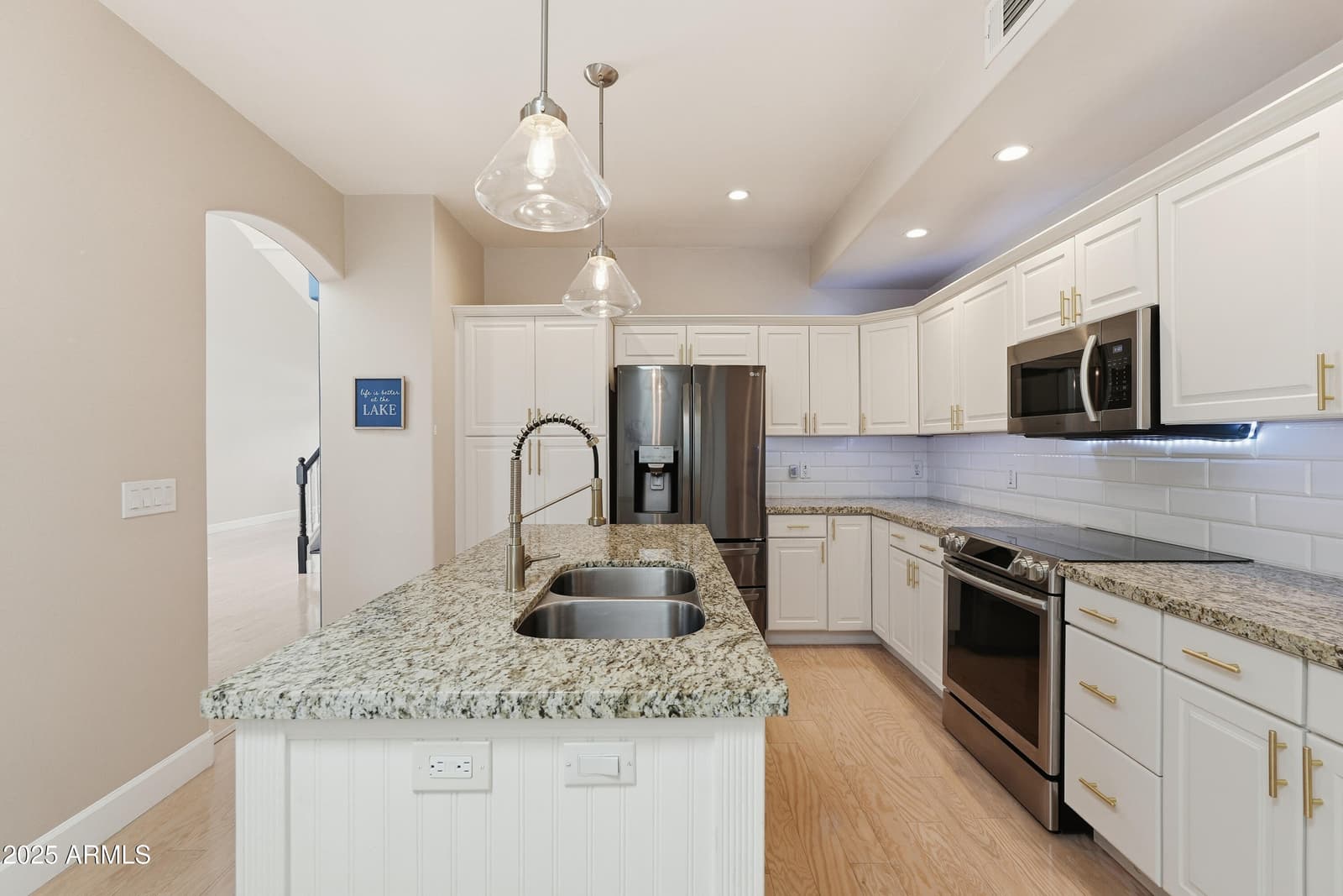 9034 W Port Royale Lane, Peoria, AZ 85381 — photo 7 of 51