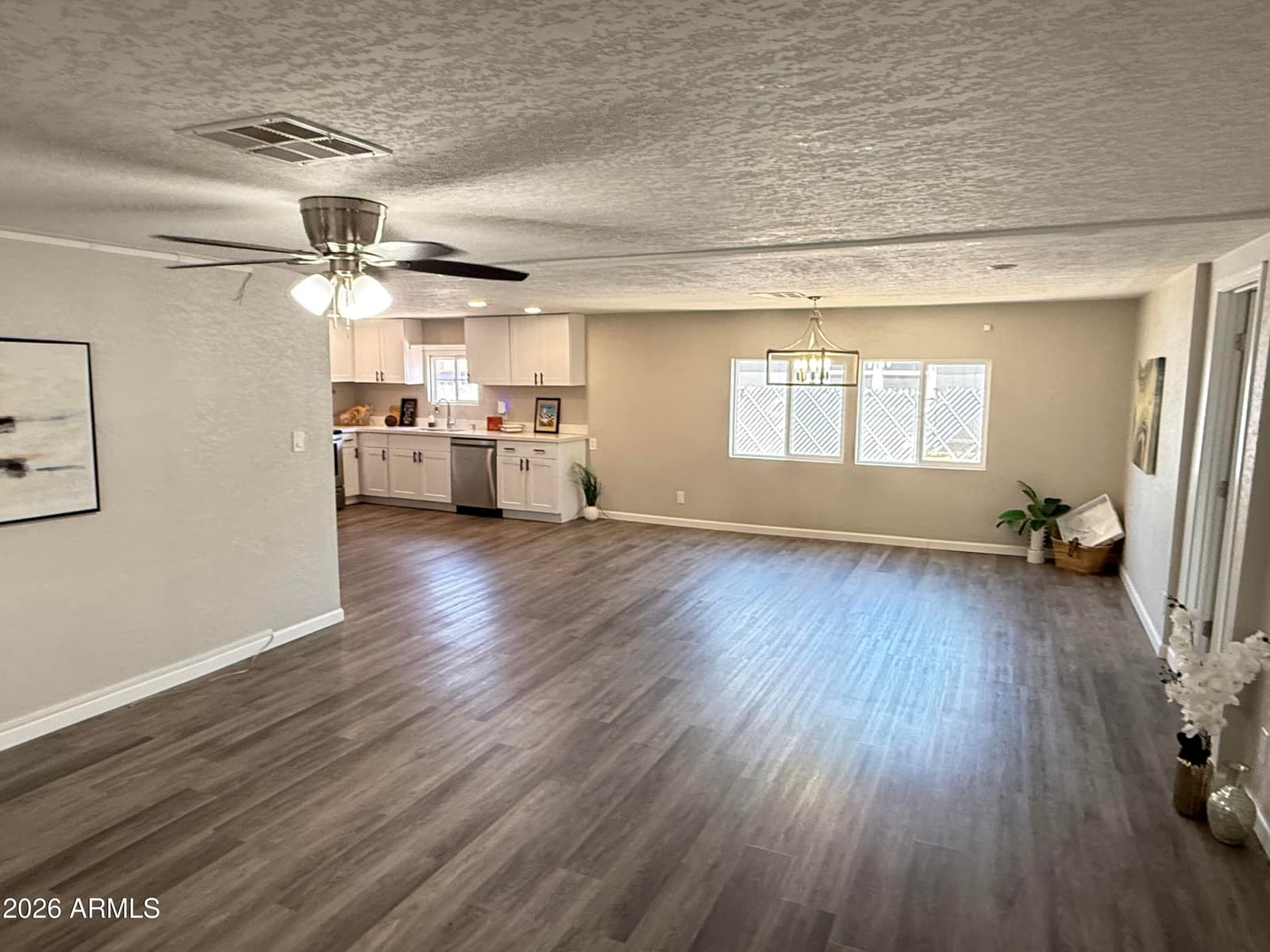 1562 S Desert View Place, Apache Junction, AZ 85120 — photo 9 of 24