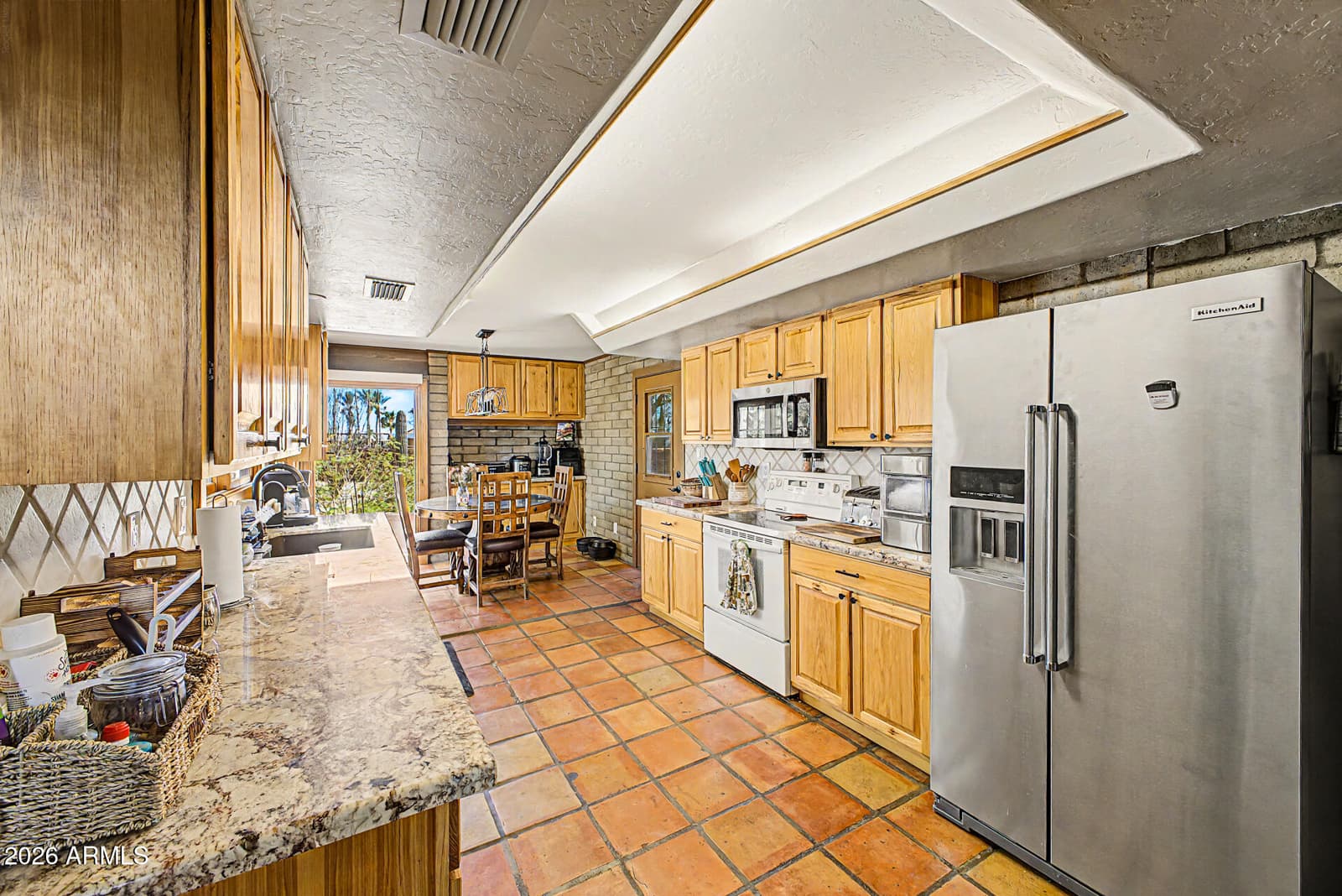 6510 E Dixileta Drive, Cave Creek, AZ 85331 — photo 14 of 43