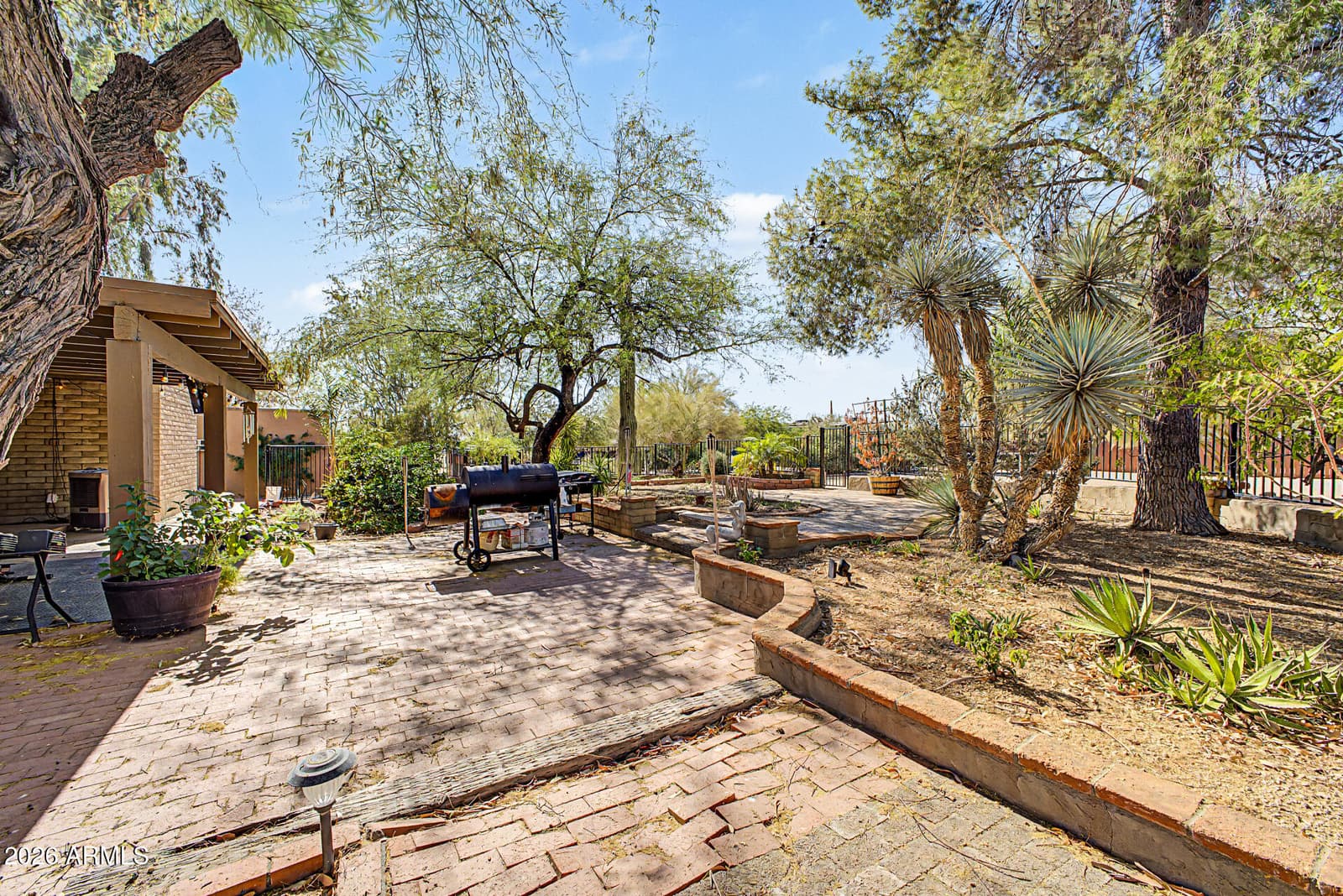 6510 E Dixileta Drive, Cave Creek, AZ 85331 — photo 30 of 43