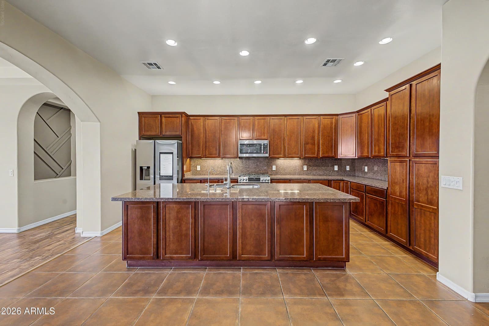 2318 E Aster Drive, Chandler, AZ 85286 — photo 13 of 50