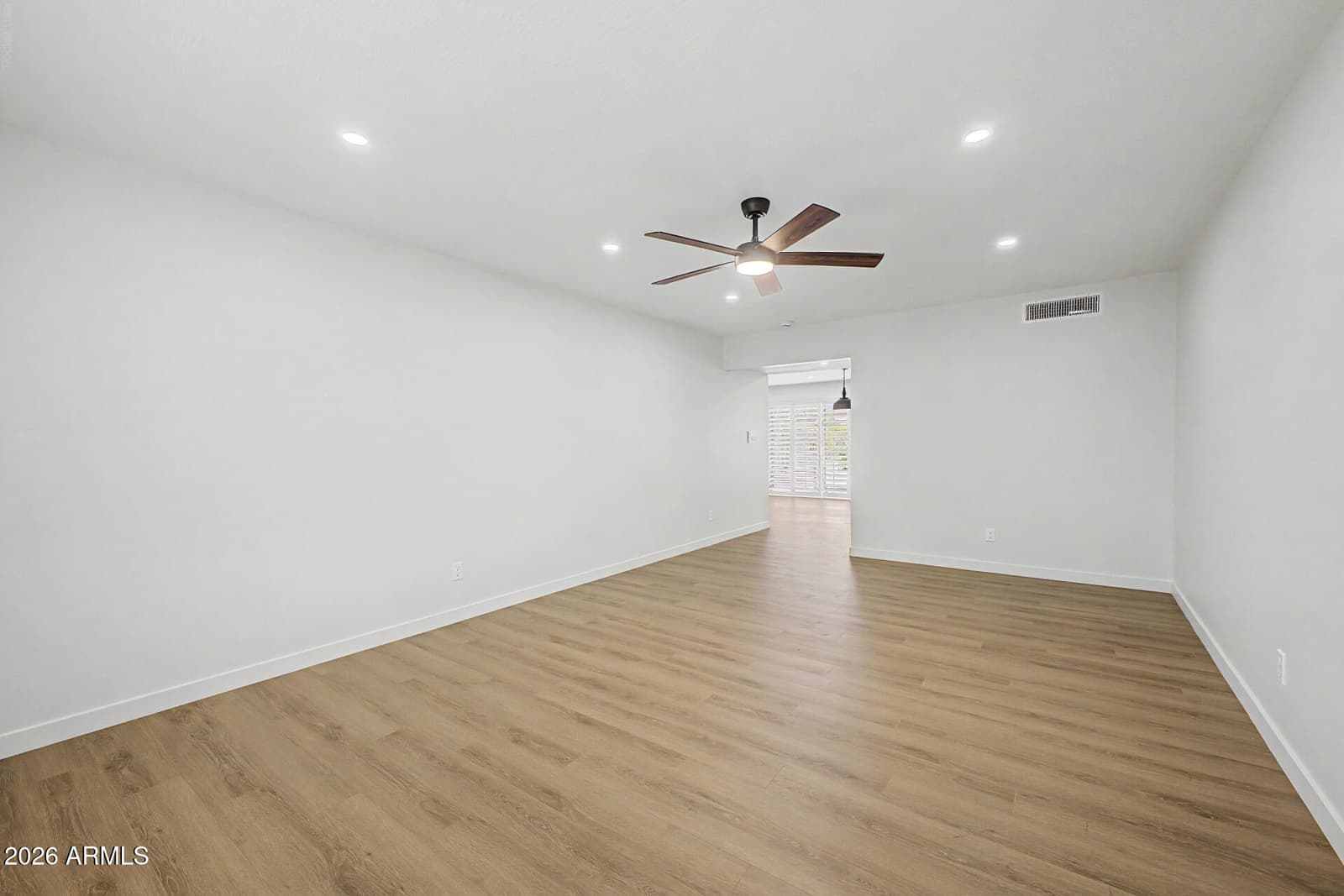 3019 S Dromedary Drive, Tempe, AZ 85282 — photo 13 of 32