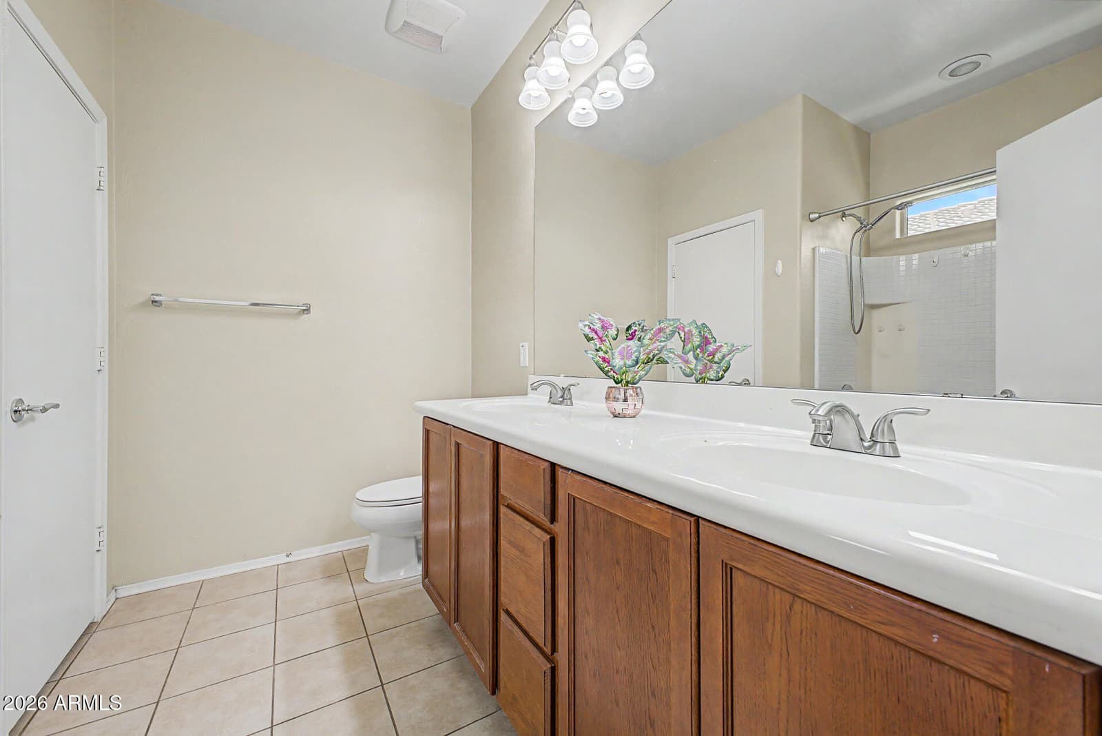 10800 W Cottontail Lane, Peoria, AZ 85383 — photo 11 of 42