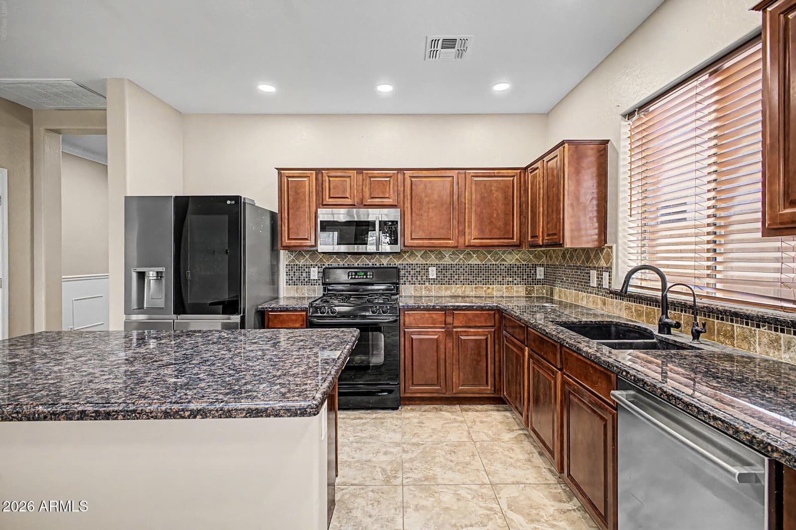 505 E Harold Drive, San Tan Valley, AZ 85140 — photo 14 of 29