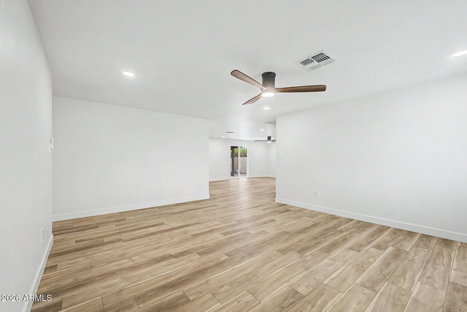 3937 E Andorra Drive, Phoenix, AZ 85032 — photo 10 of 39