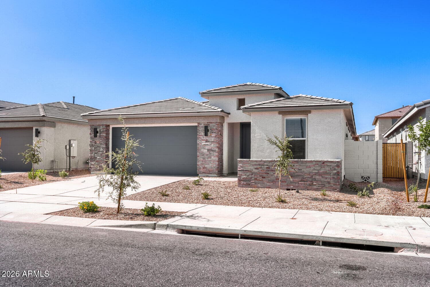 16718 W Spur Drive, Surprise, AZ 85387 — photo 5 of 34