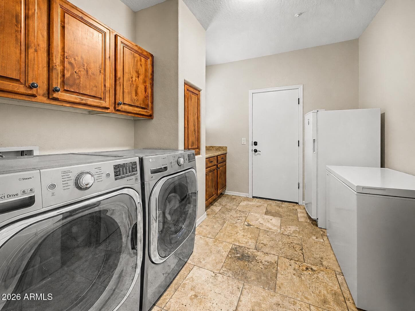 13050 W Chucks Avenue, Peoria, AZ 85383 — photo 44 of 72