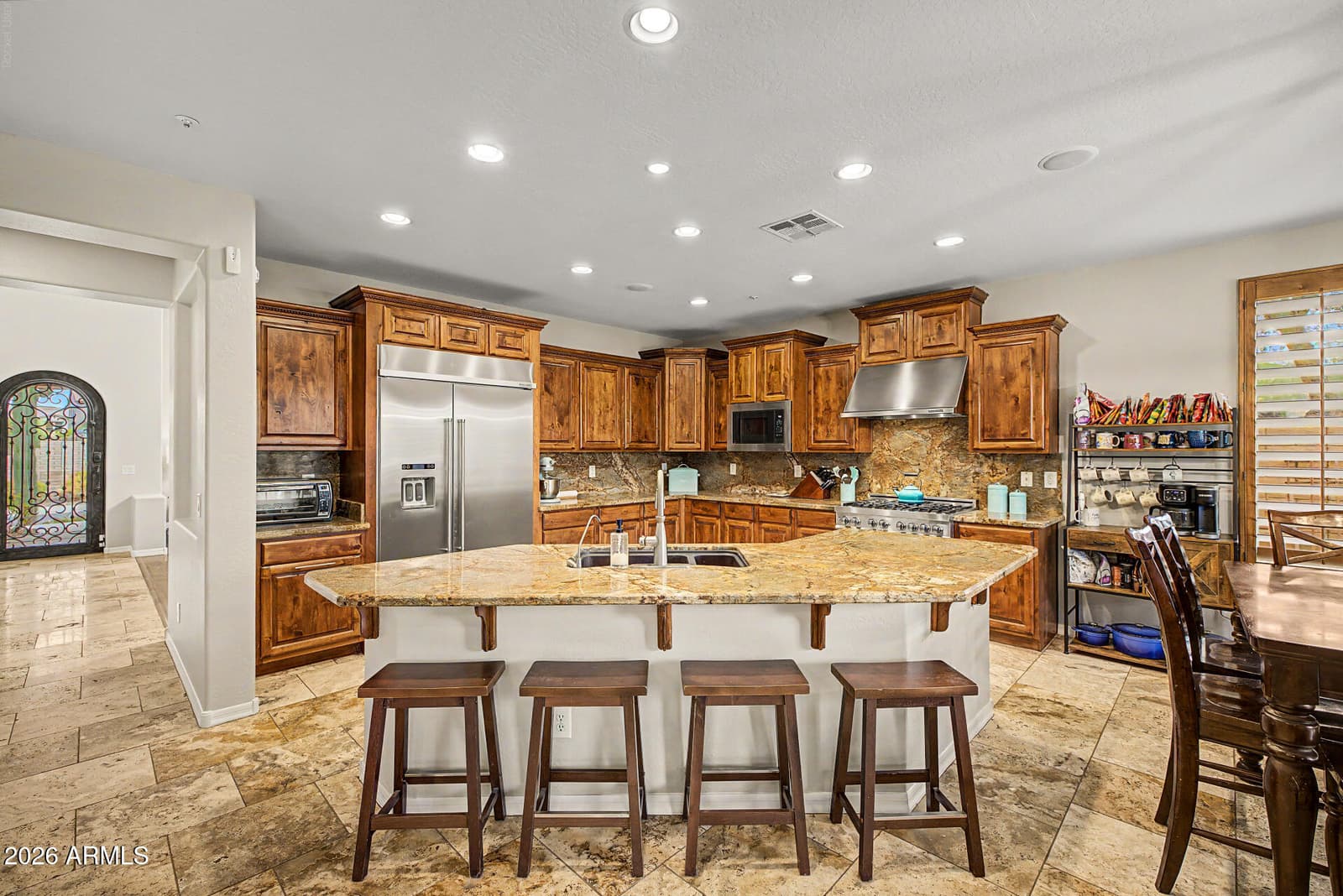 13050 W Chucks Avenue, Peoria, AZ 85383 — photo 9 of 72