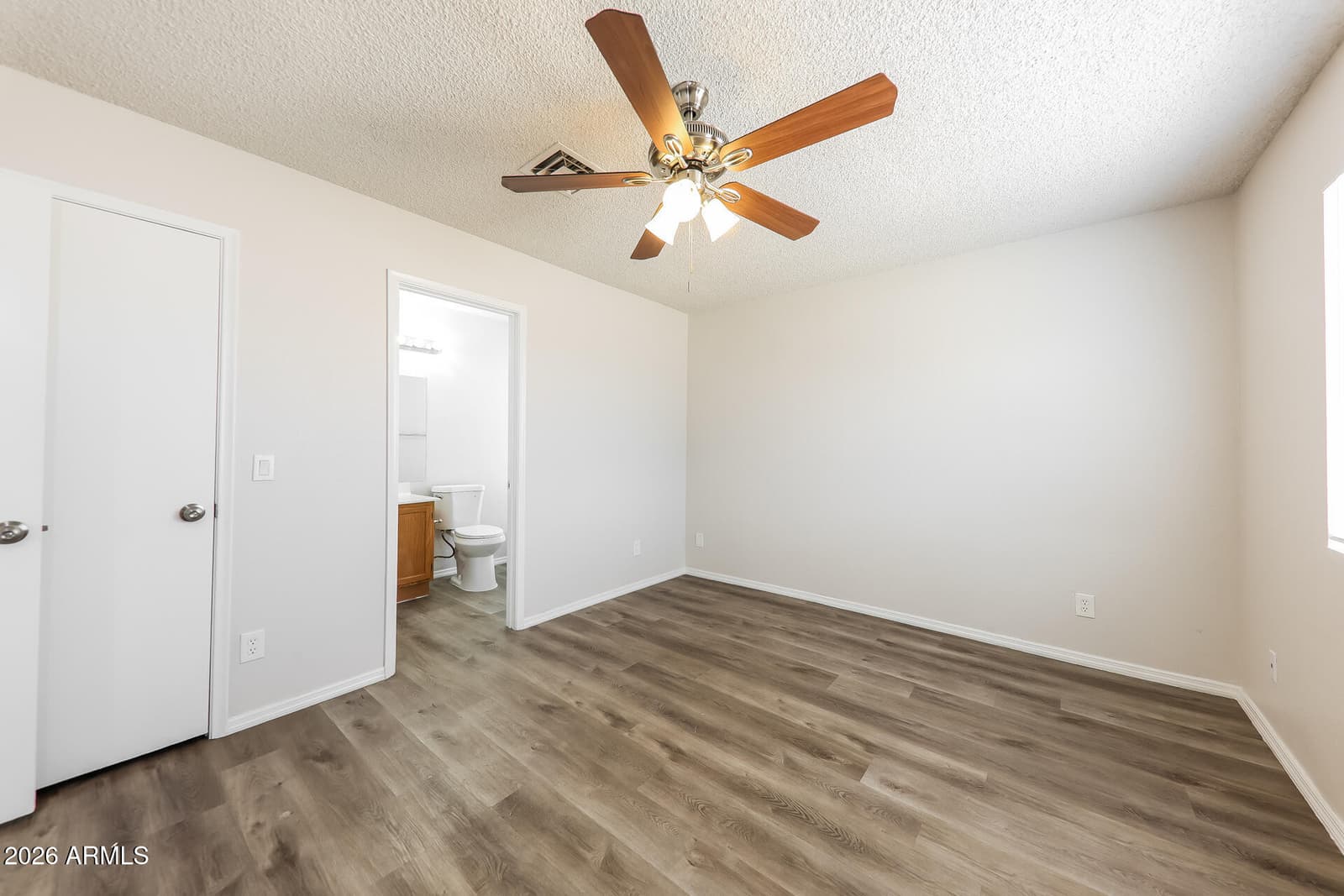 8538 W Columbine Drive, Peoria, AZ 85381 — photo 14 of 26