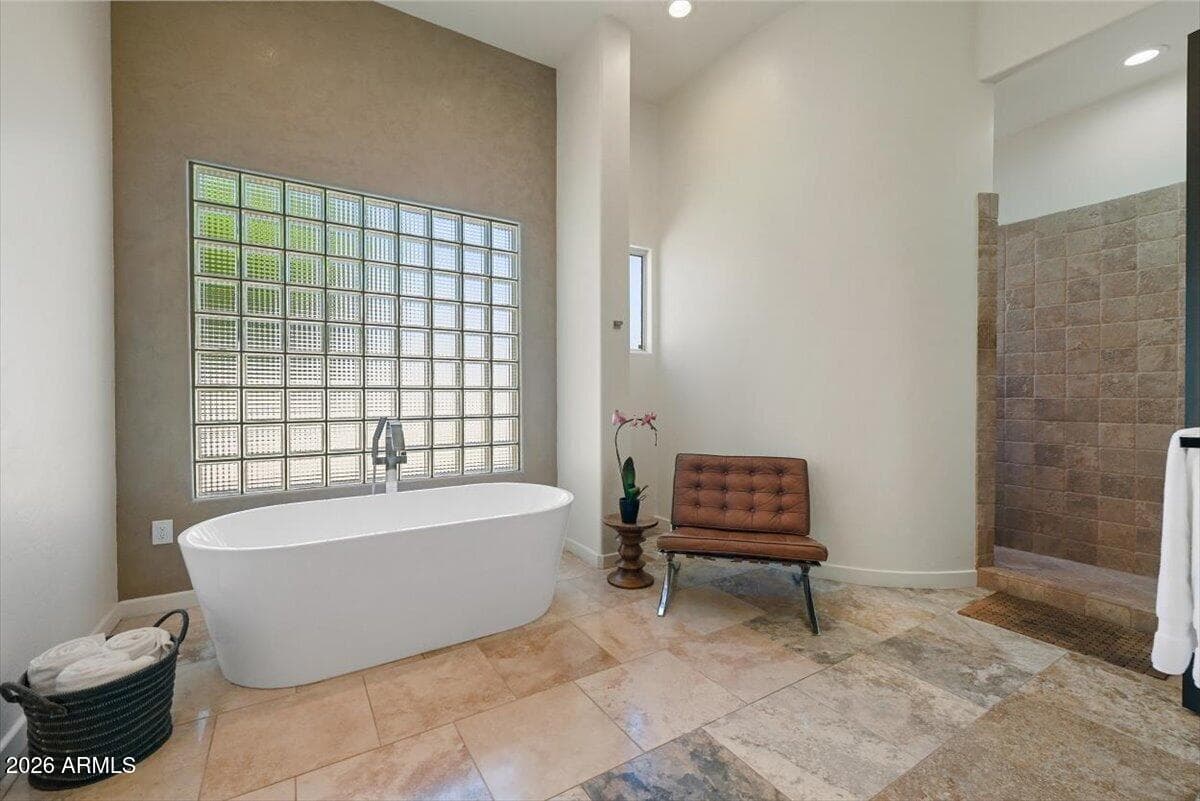 7124 E Foothill Drive, Paradise Valley, AZ 85253 — photo 16 of 42
