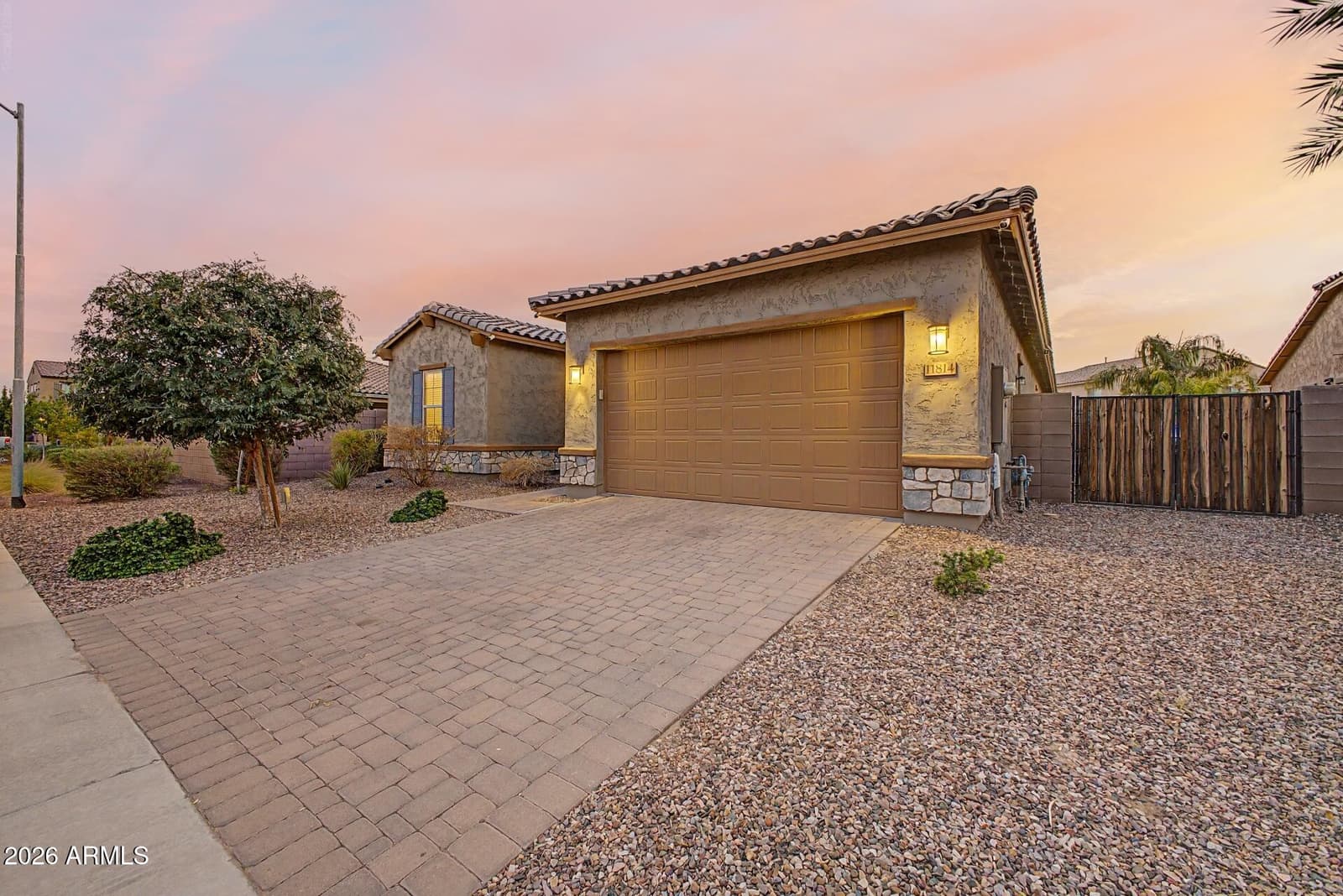 11814 S 51st Drive, Laveen, AZ 85339 — photo 11 of 43