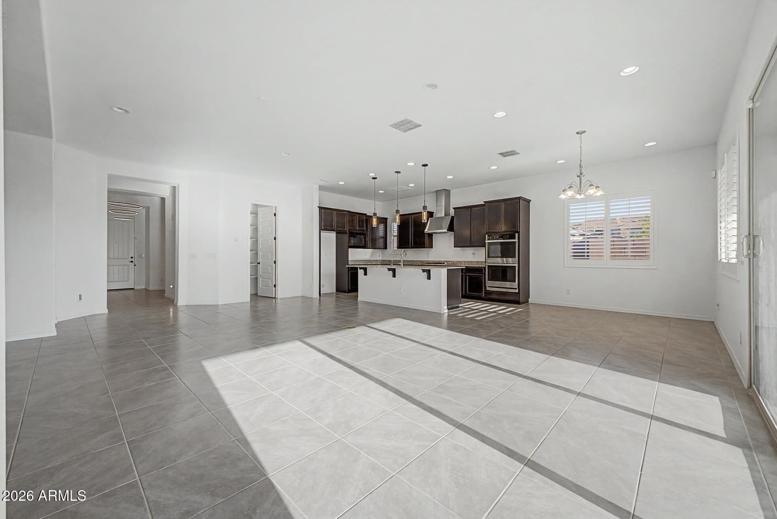 11814 S 51st Drive, Laveen, AZ 85339 — photo 4 of 43