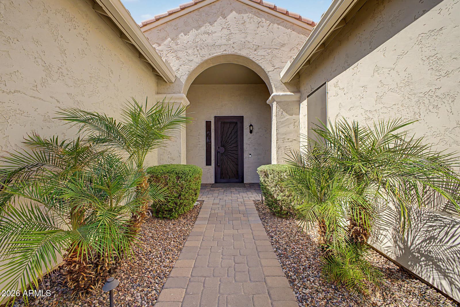2730 E Indian Wells Drive, Gilbert, AZ 85298 — photo 3 of 37