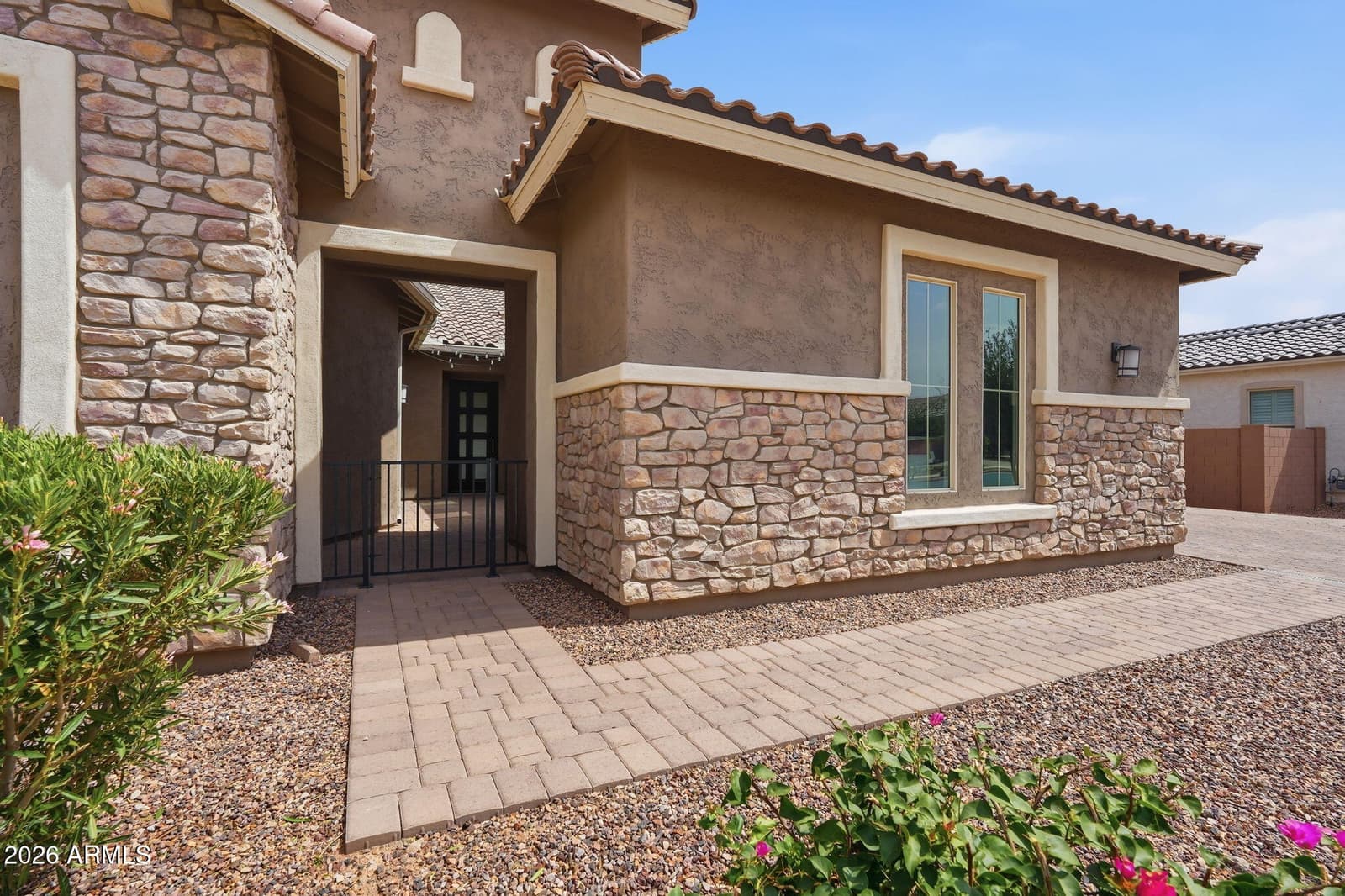 18814 E Walnut Drive, Queen Creek, AZ 85142 — photo 6 of 34